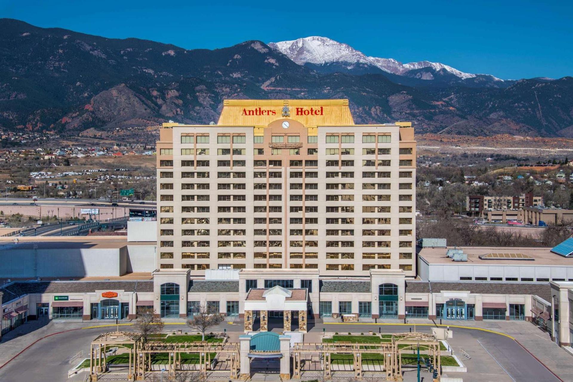 The Antlers, a Wyndham Hotel — hotel in Colorado Springs