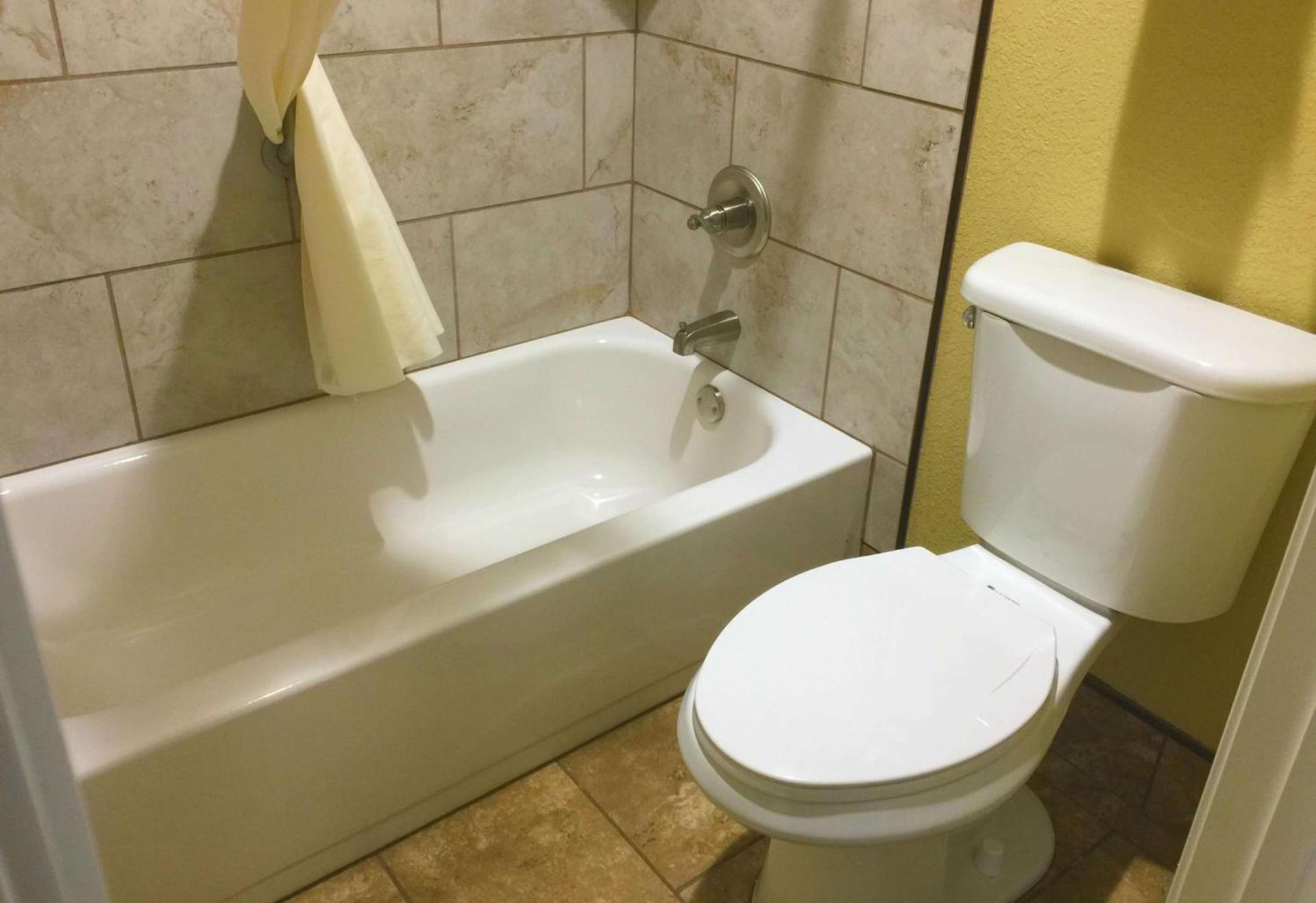 Howard Johnson by Wyndham Pigeon Forge photo 19