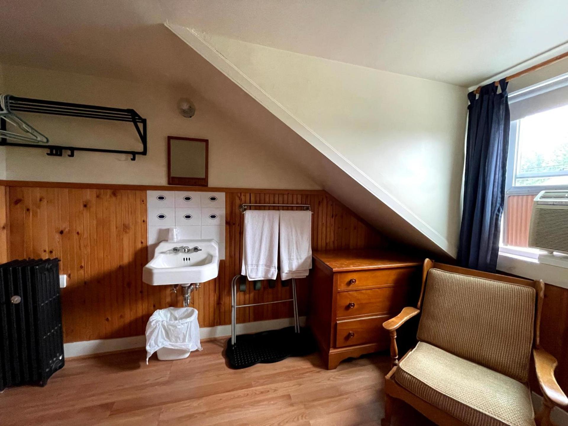 The Riverside Inn photo 12