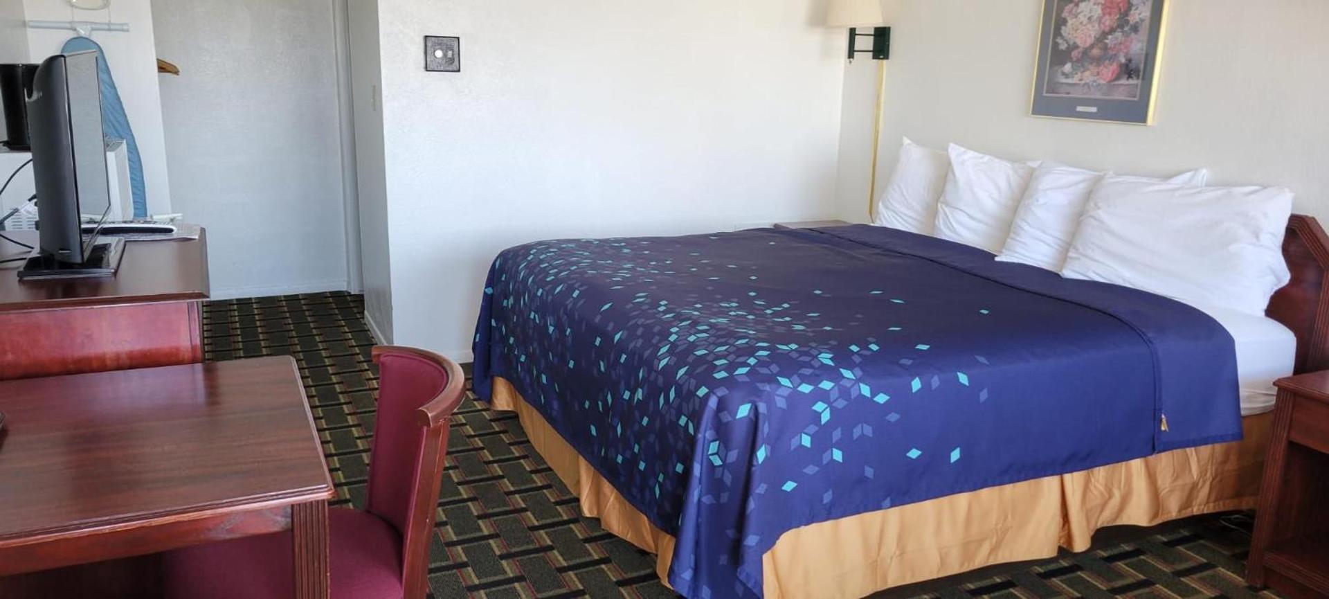 Stagecoach Motel photo 8