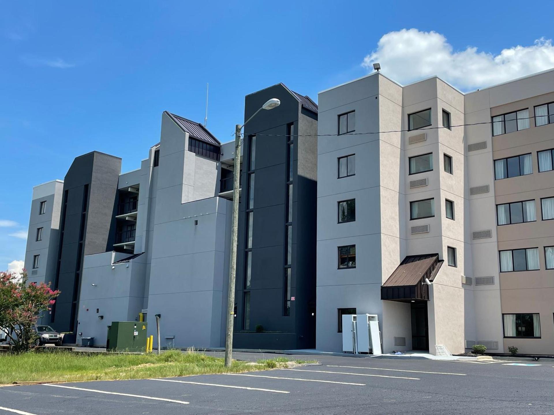Quality Inn & Suites Spring Lake - Fayetteville near Fort Bragg photo 33