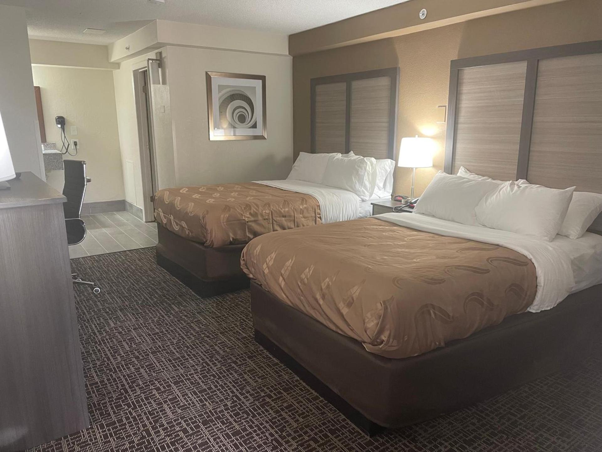 Quality Inn & Suites Spring Lake - Fayetteville near Fort Bragg photo 50