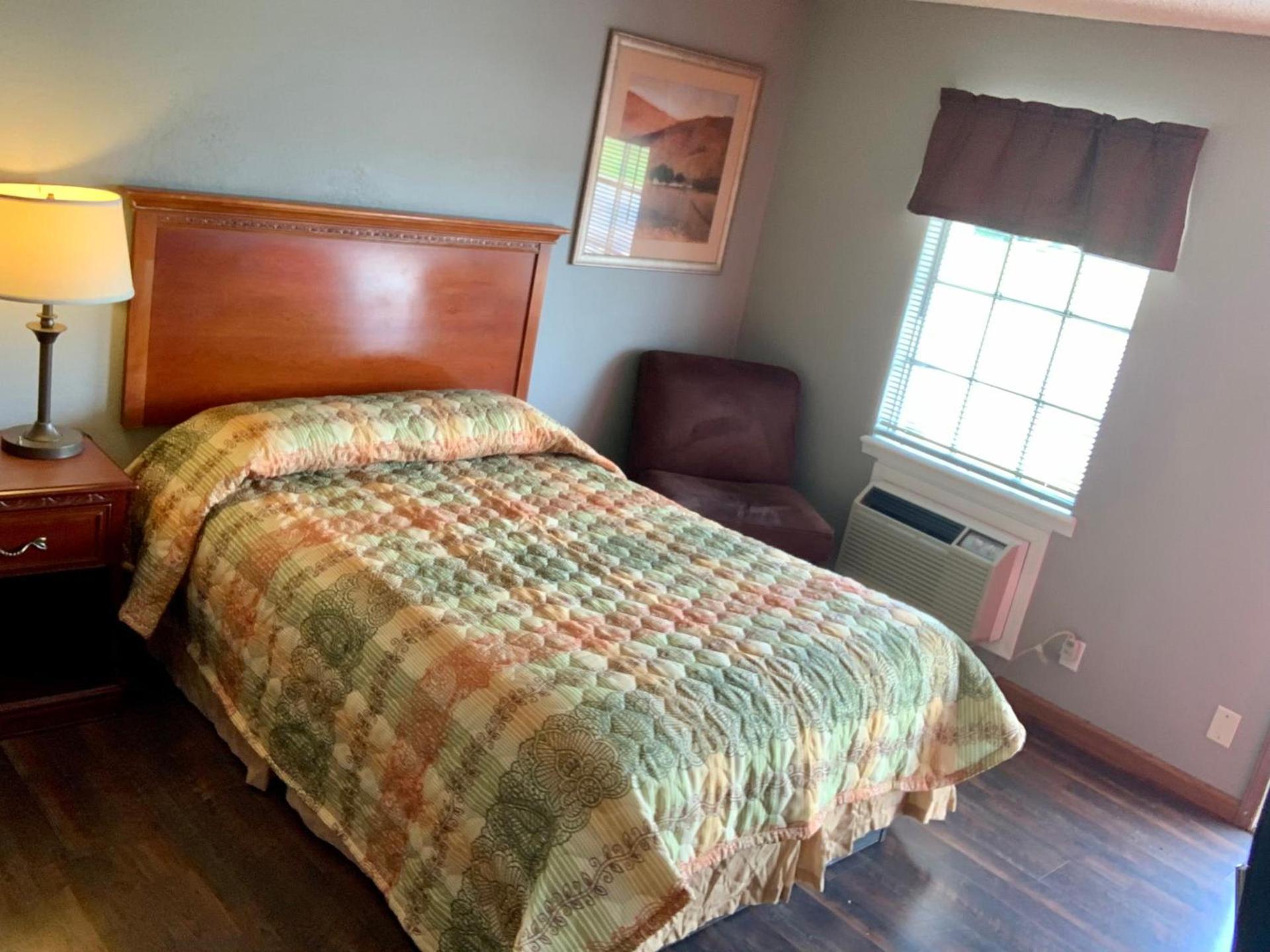HiWay Inn Express Elk City Route 66 photo 8