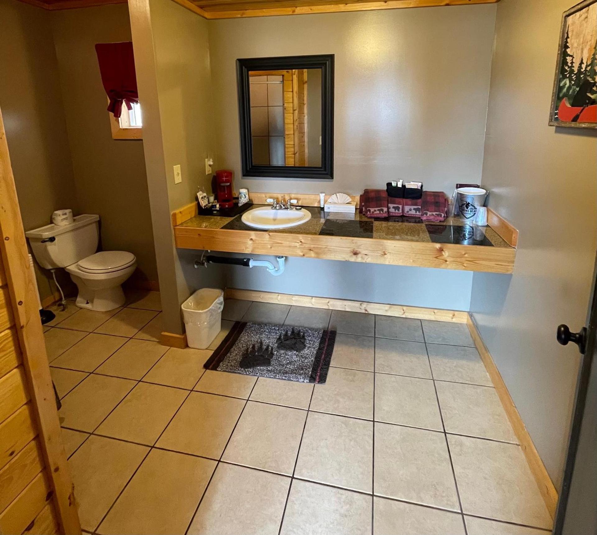 The Fishing Bear Lodge photo 23