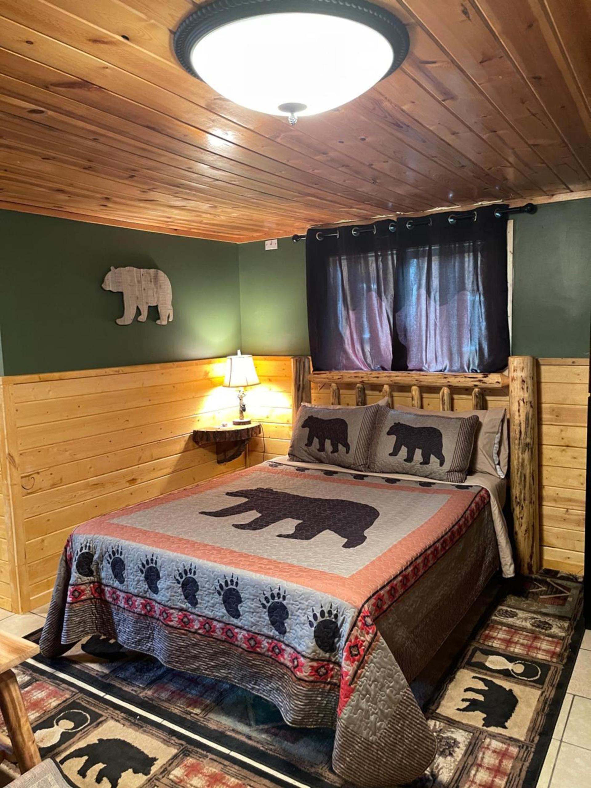 The Fishing Bear Lodge photo 29