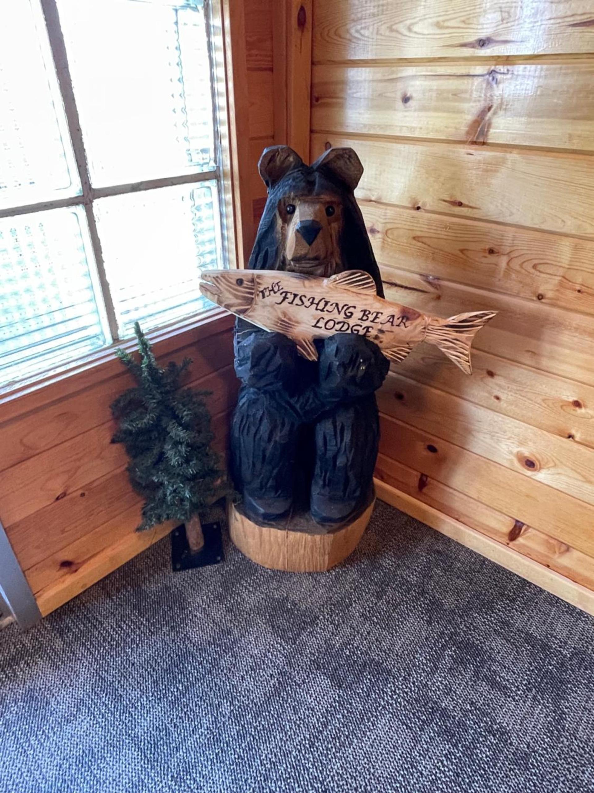 The Fishing Bear Lodge photo 9