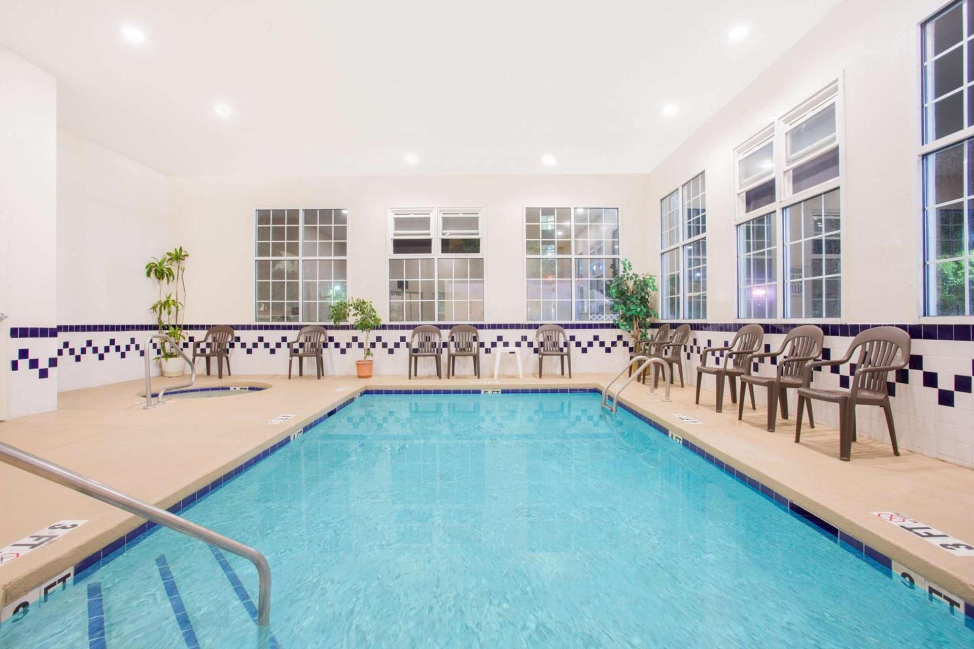 SureStay Hotel by Best Western North Myrtle Beach photo 3