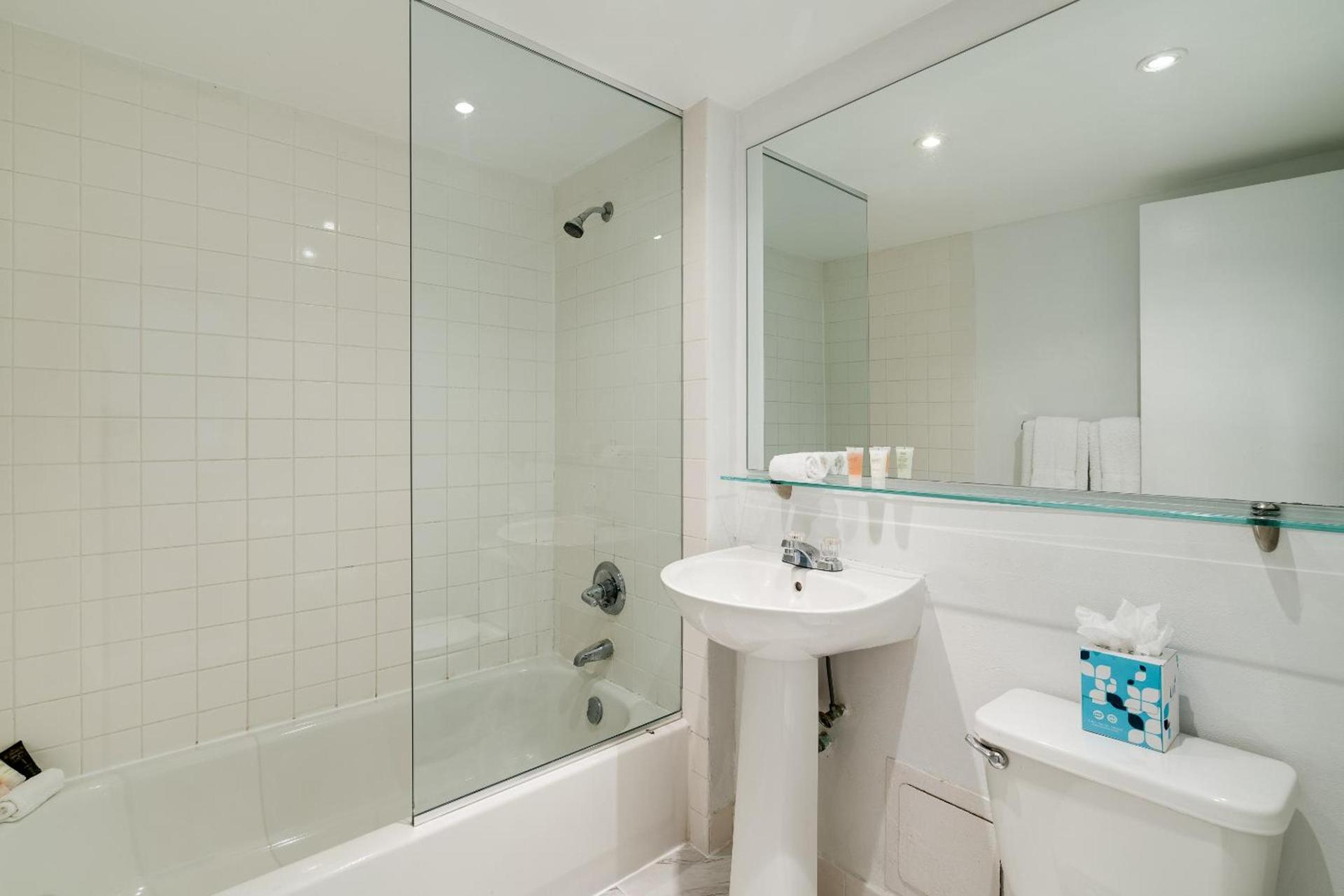 Crest Hotel Suites photo 28
