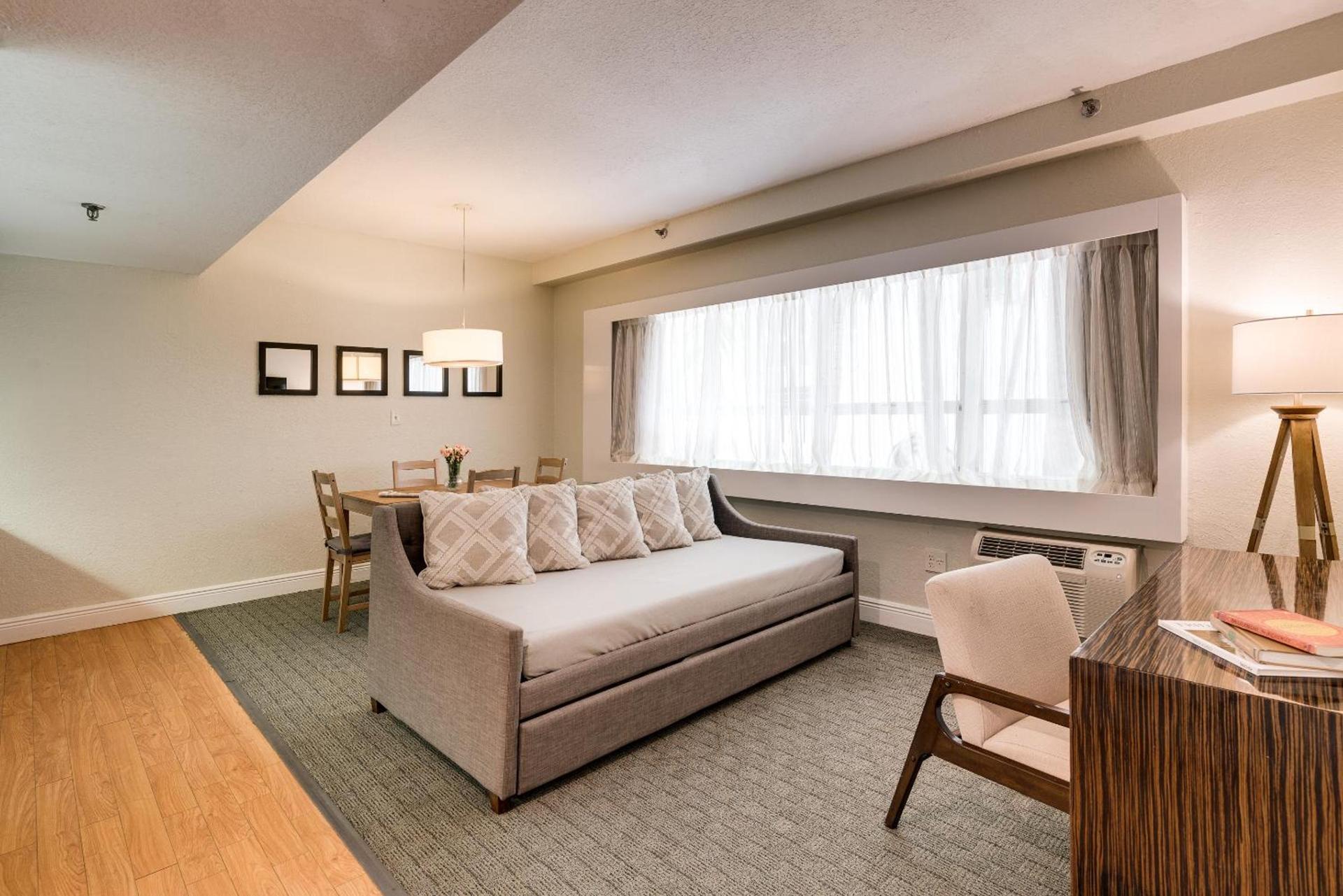 Crest Hotel Suites photo 49