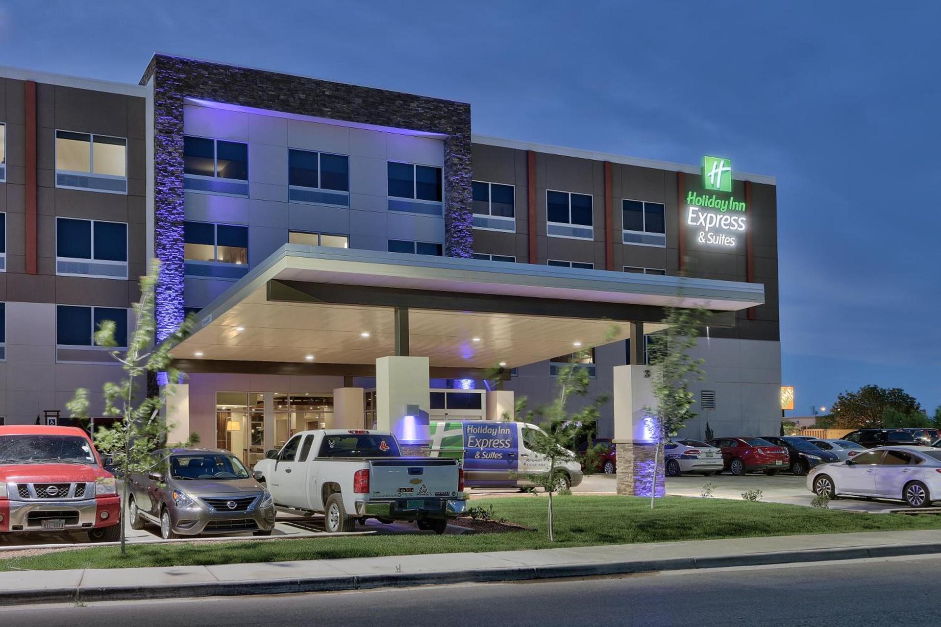 Holiday Inn Express & Suites - Roswell by IHG photo 11