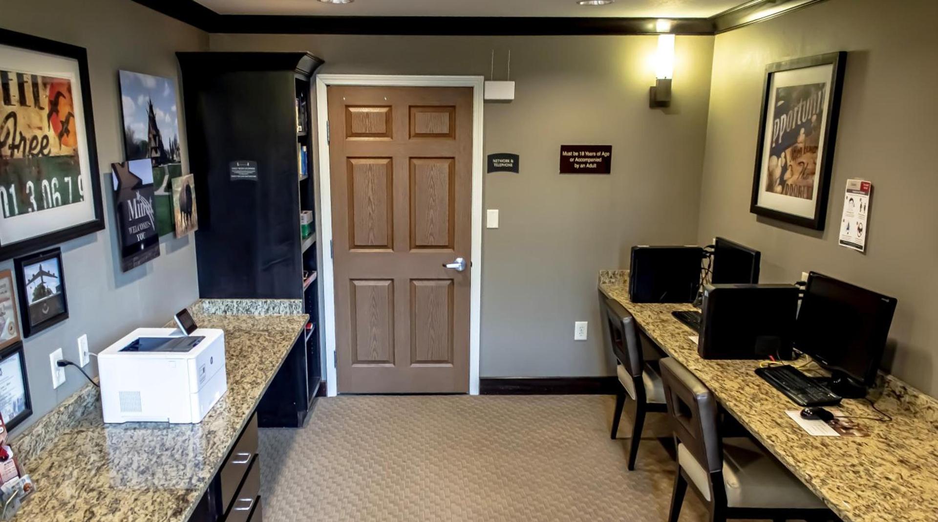 Staybridge Suites Minot by IHG photo 70