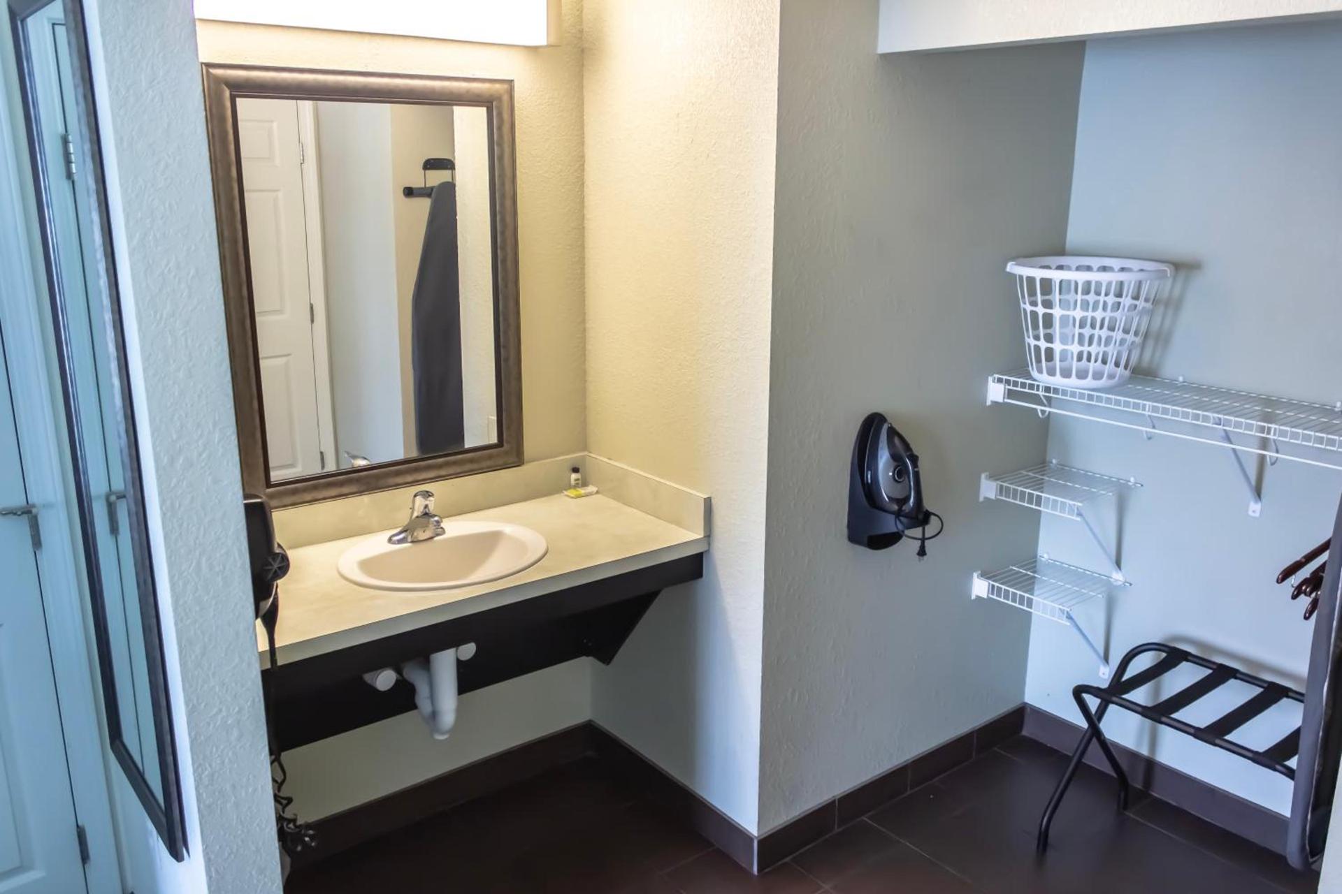 Staybridge Suites Minot by IHG photo 46