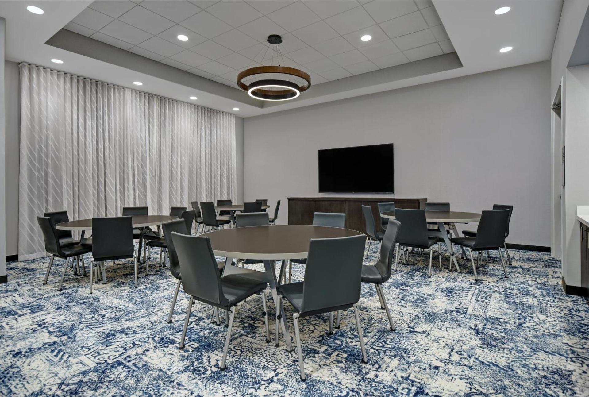 Staybridge Suites - Houston - Galleria Area by IHG photo 53
