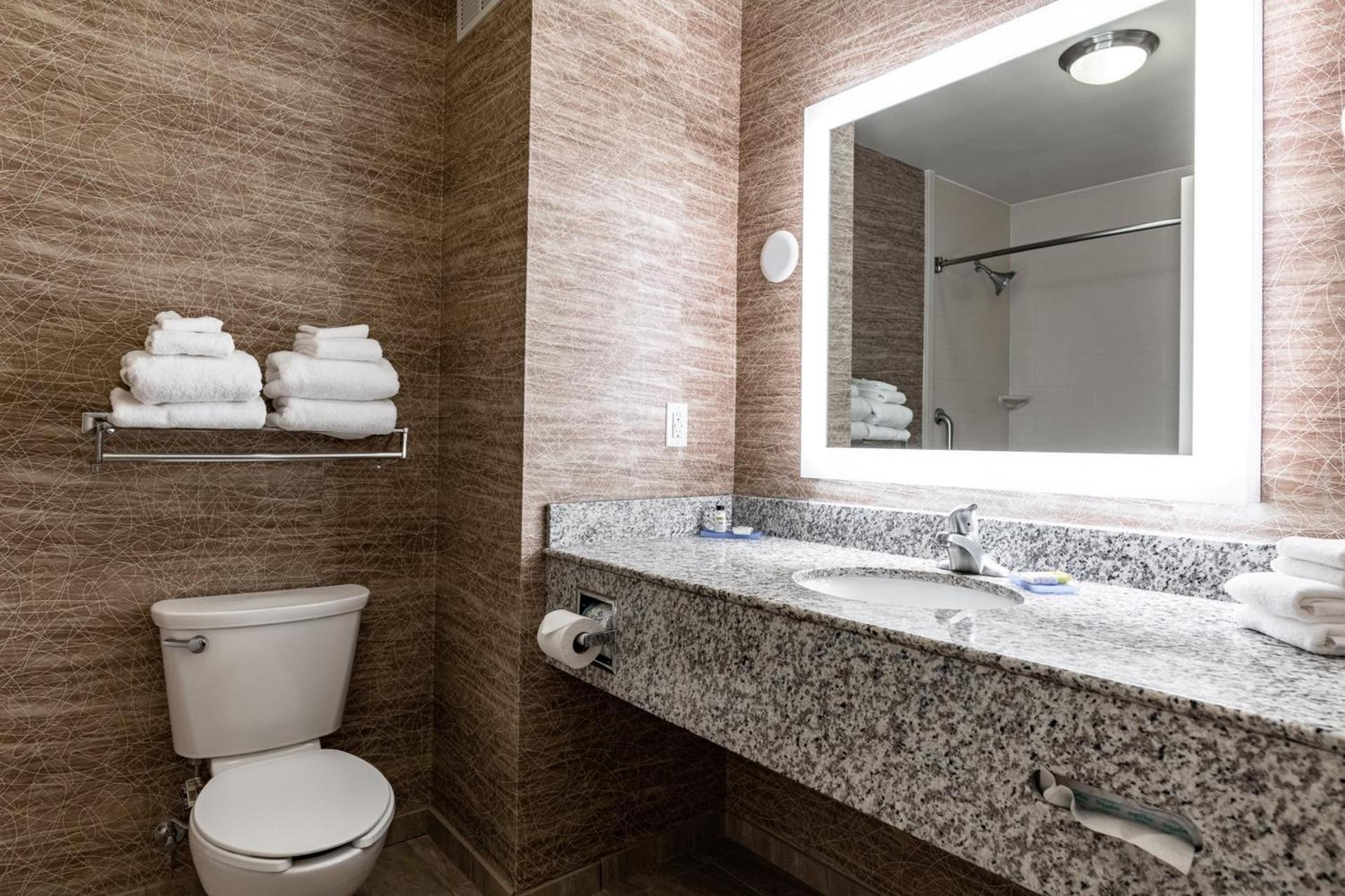 Holiday Inn Express & Suites Ironton by IHG photo 14