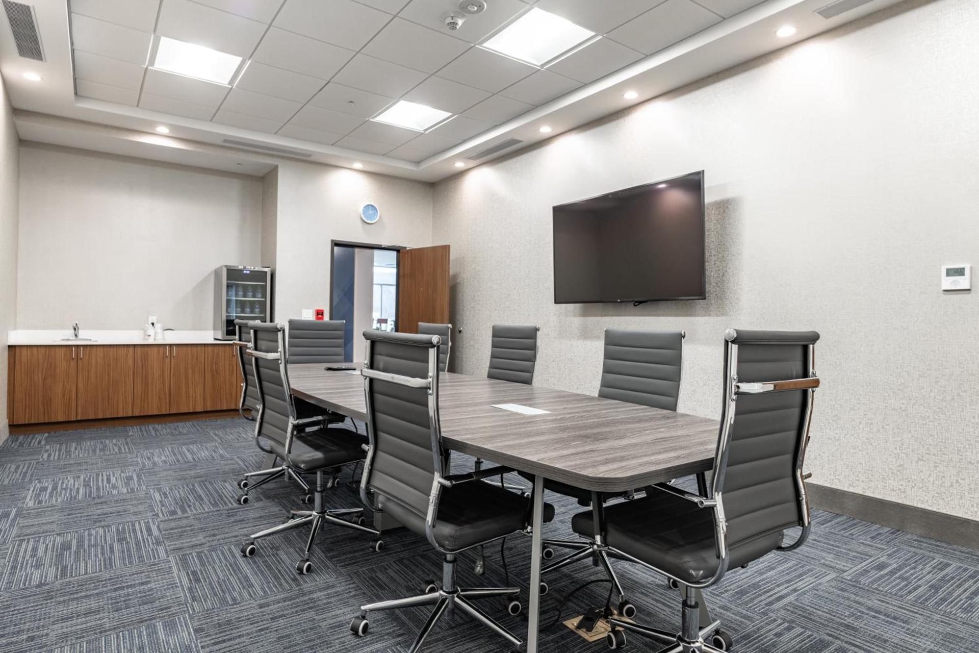 Holiday Inn Express & Suites - Moundsville by IHG photo 38