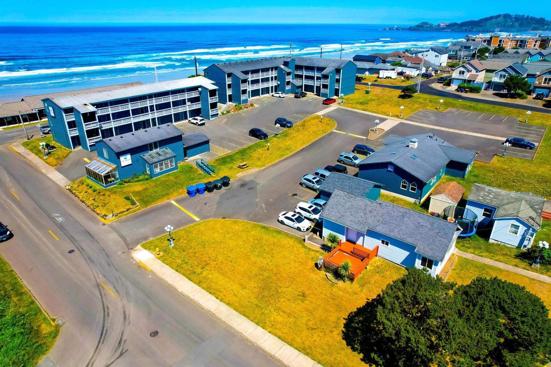 Waves Hotel NYE Beach - Newport OR photo 20