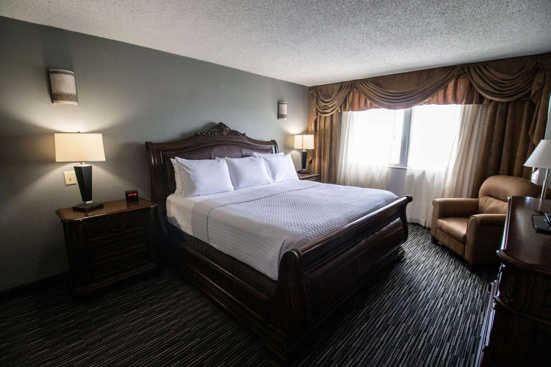 Wyndham Houston near NRG Park - Medical Center photo 51