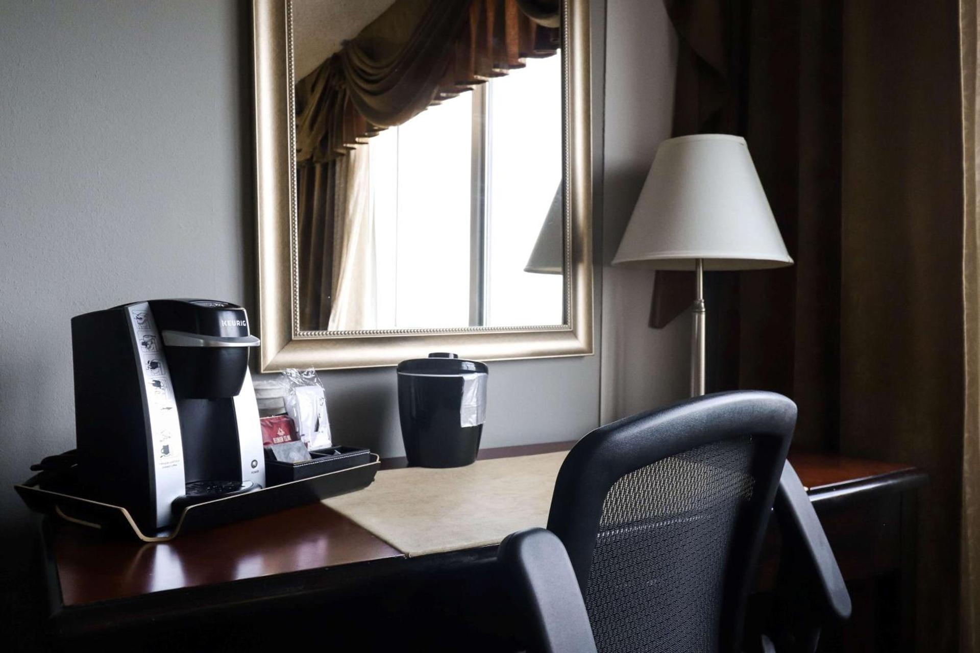 Wyndham Houston near NRG Park - Medical Center photo 45