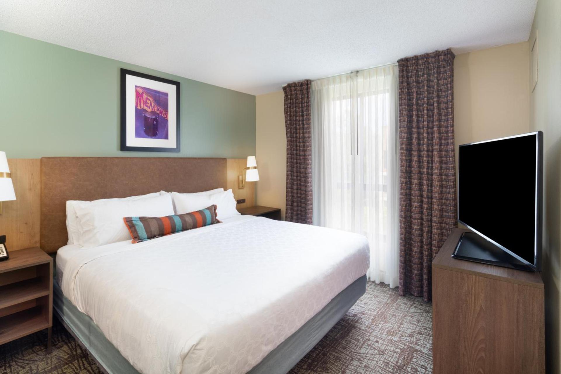 Staybridge Suites Memphis-Poplar Ave East by IHG photo 3