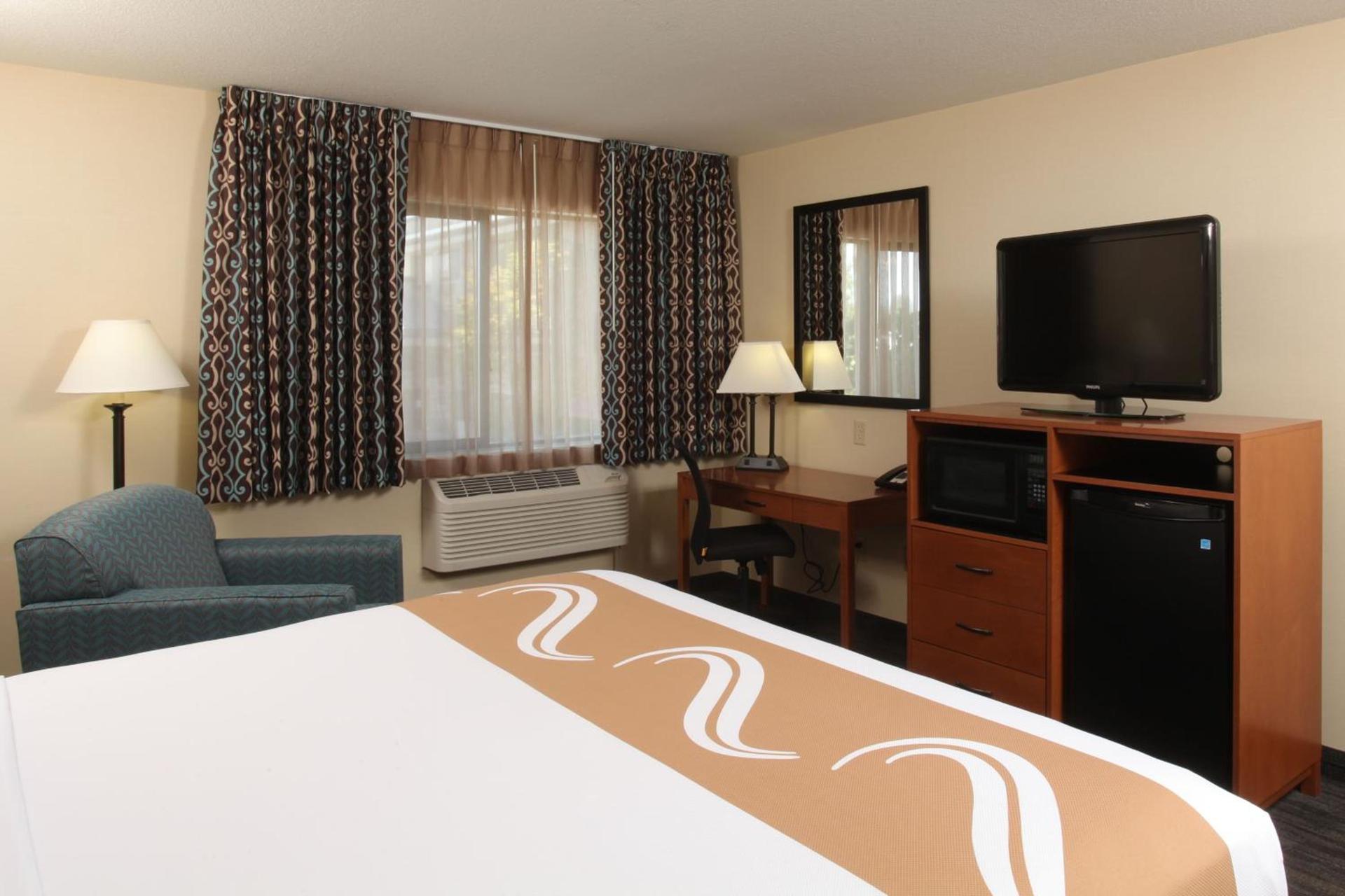 Quality Inn Oakwood photo 38