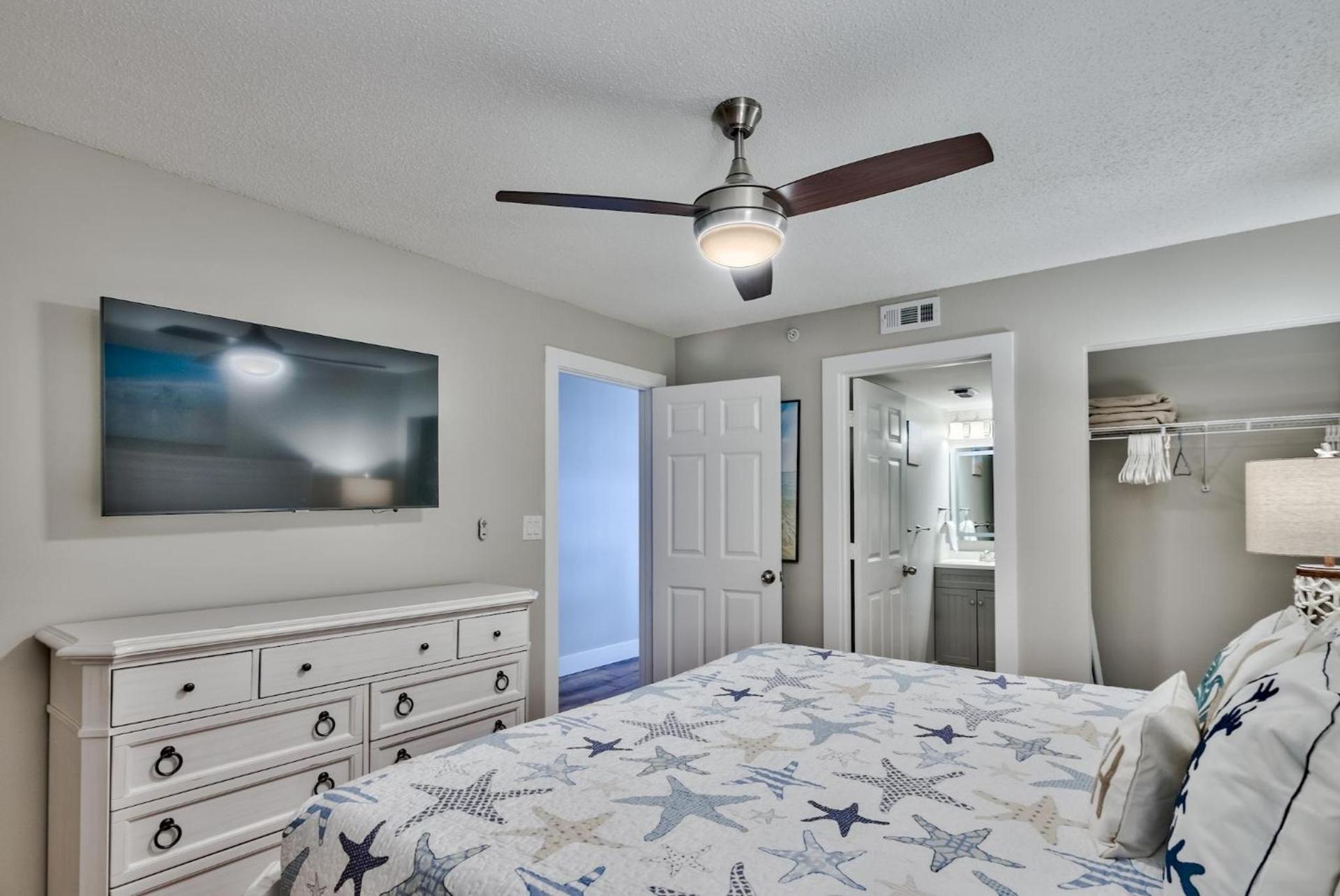 Pelican Beach Resort Destin photo 77