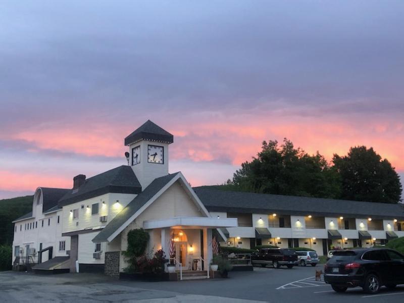 The Black Mountain Inn photo 15