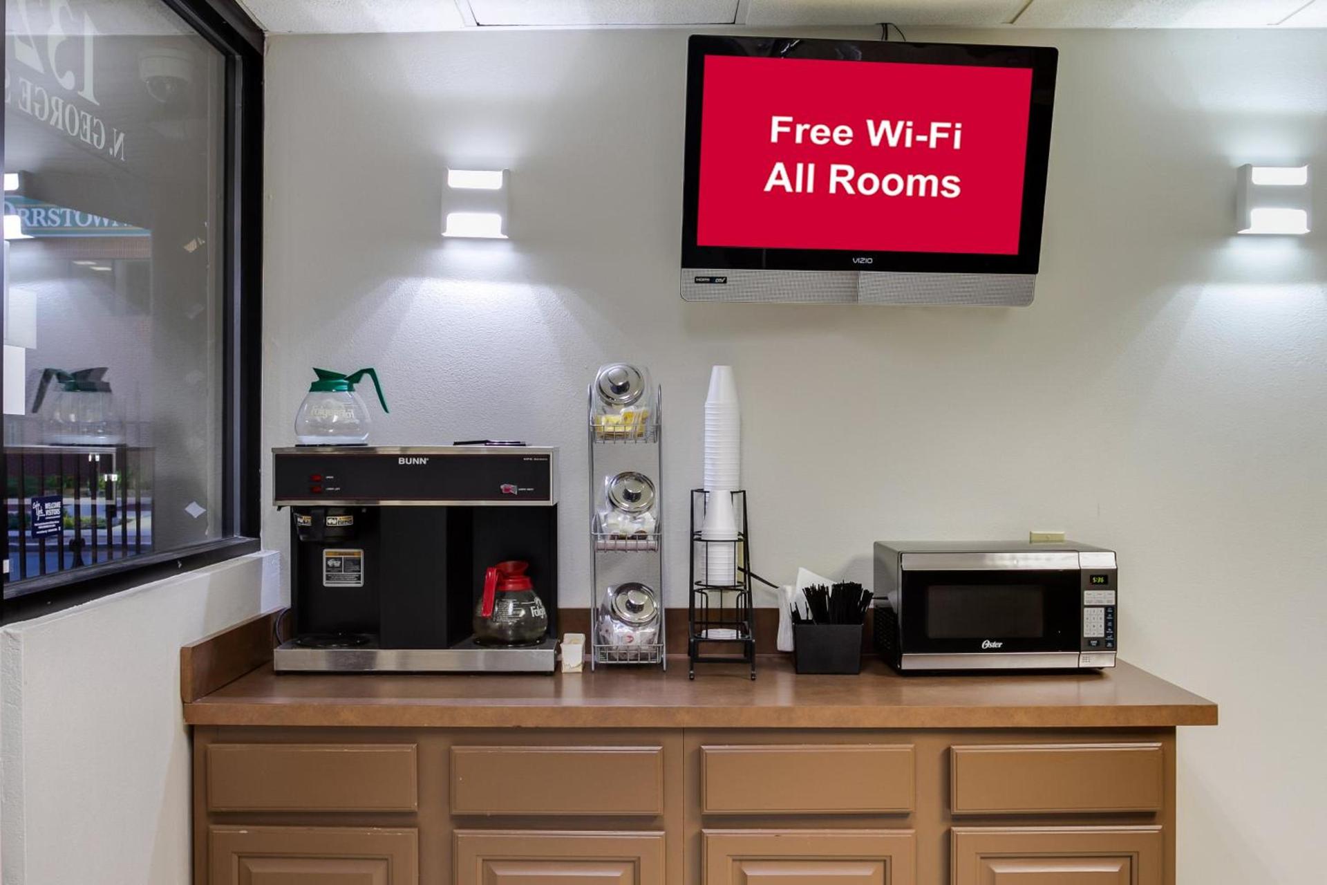 Red Roof Inn York Downtown photo 5