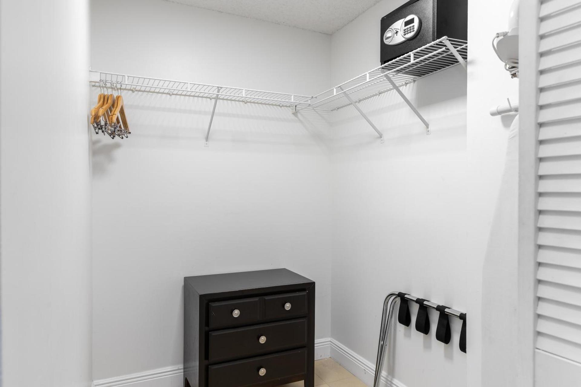 Fortune House Hotel Suites photo 18