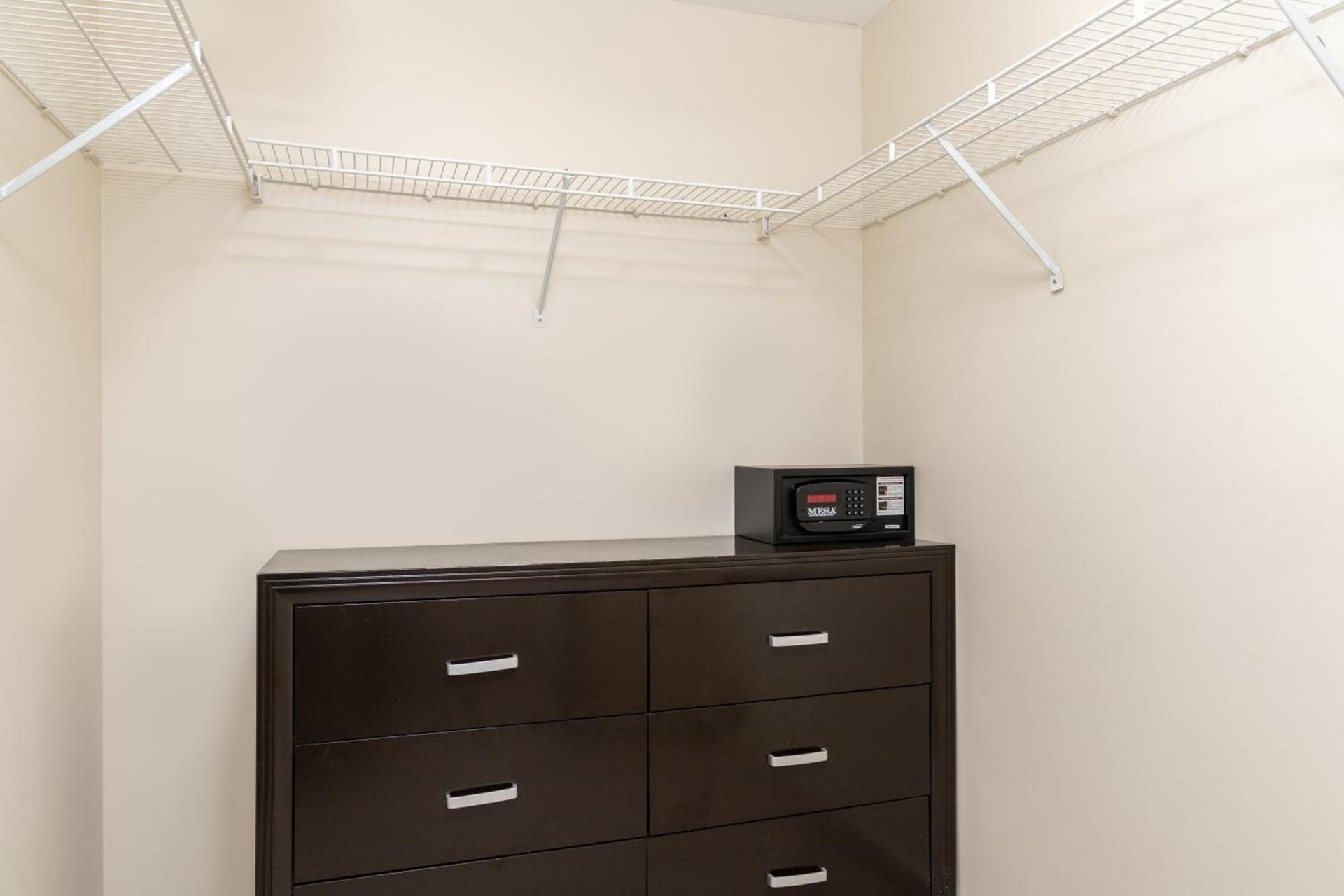 Fortune House Hotel Suites photo 28