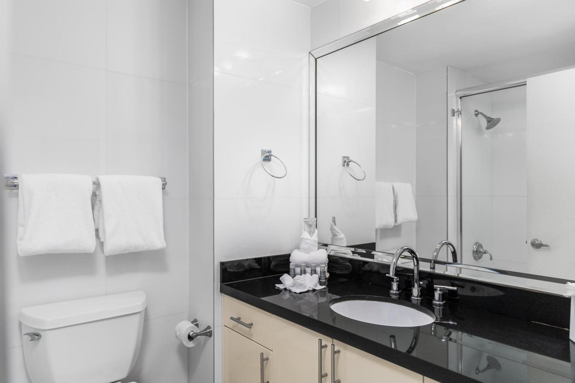 Fortune House Hotel Suites photo 35