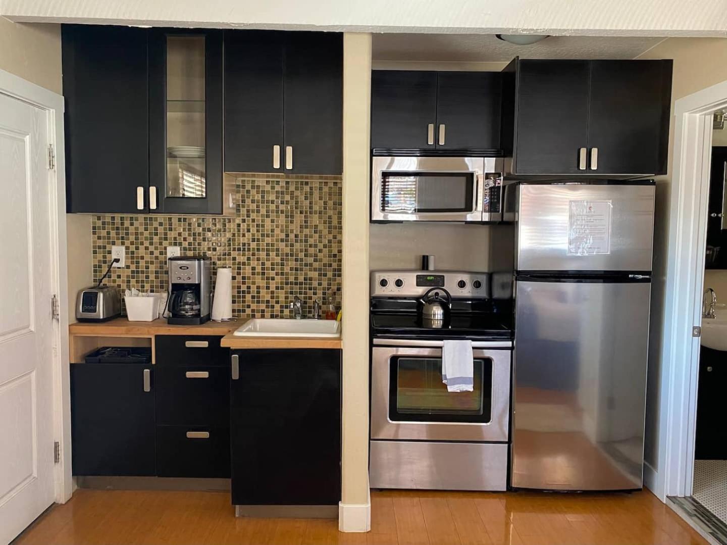 The Flagstone Boutique Inn & Suites photo 14