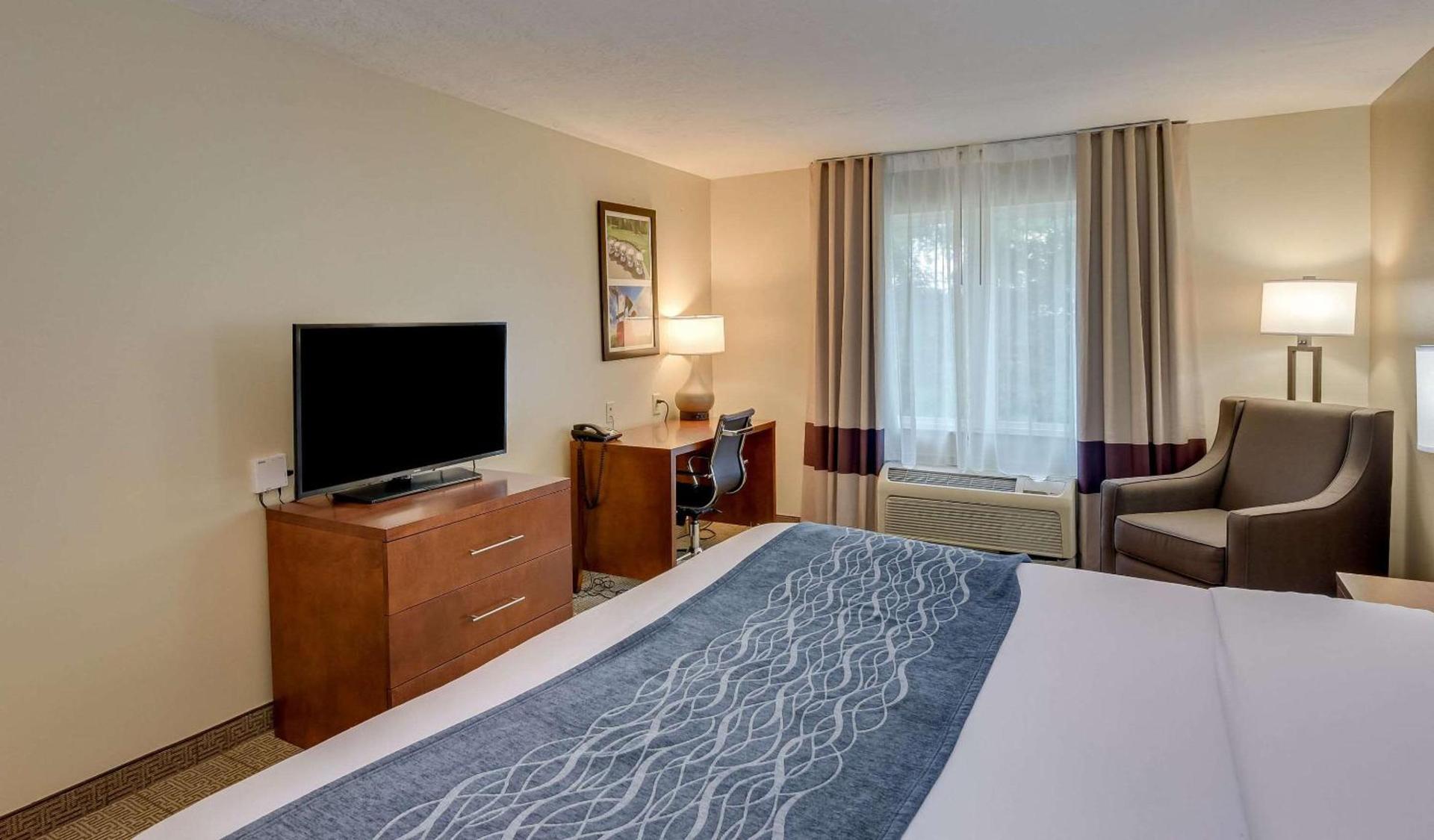 Comfort Inn & Suites Augusta Fort Gordon Area photo 9