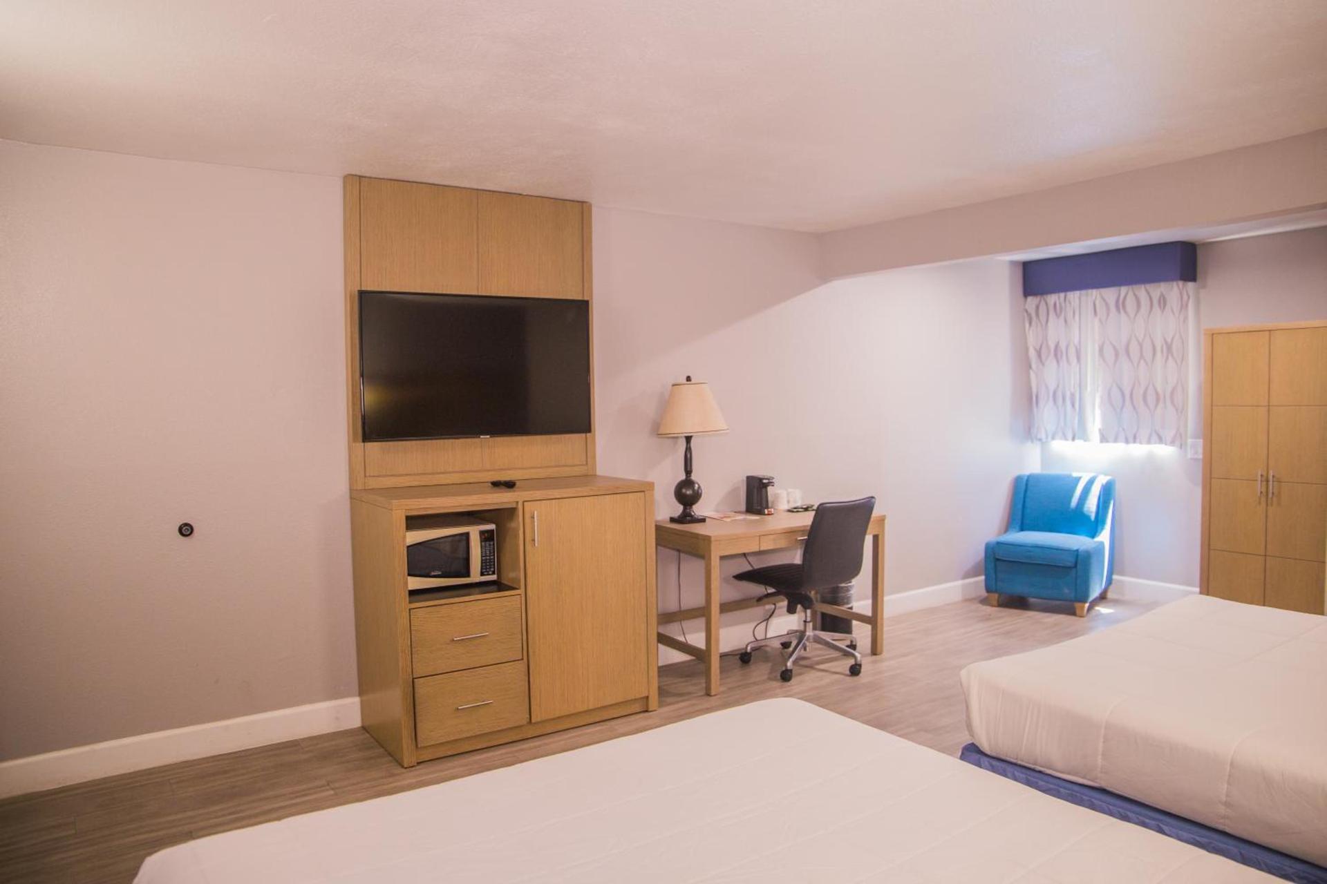 Days Inn by Wyndham Redwood City photo 44
