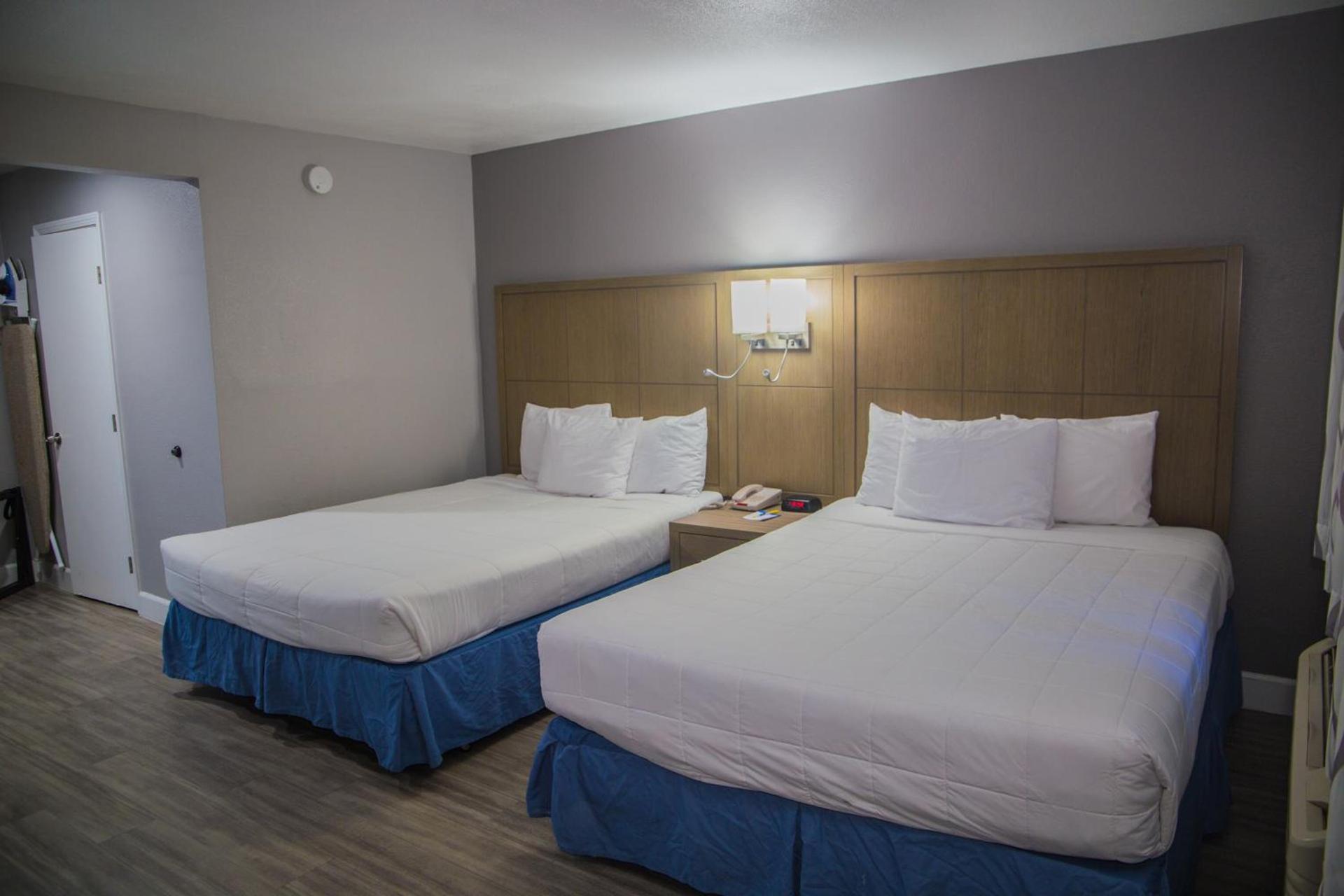 Days Inn by Wyndham Redwood City photo 43