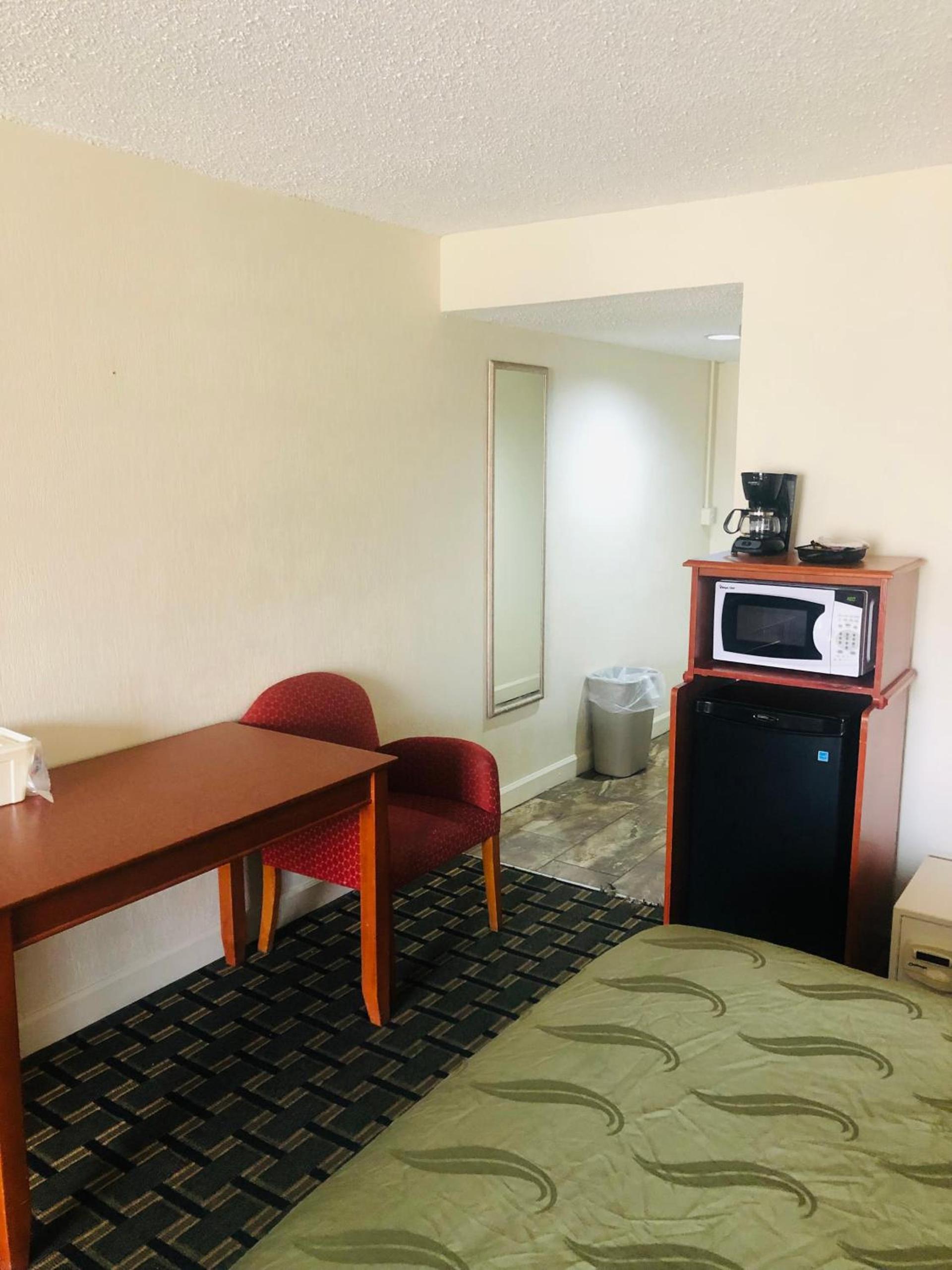 Quail Inn and Suites - Myrtle Beach photo 20