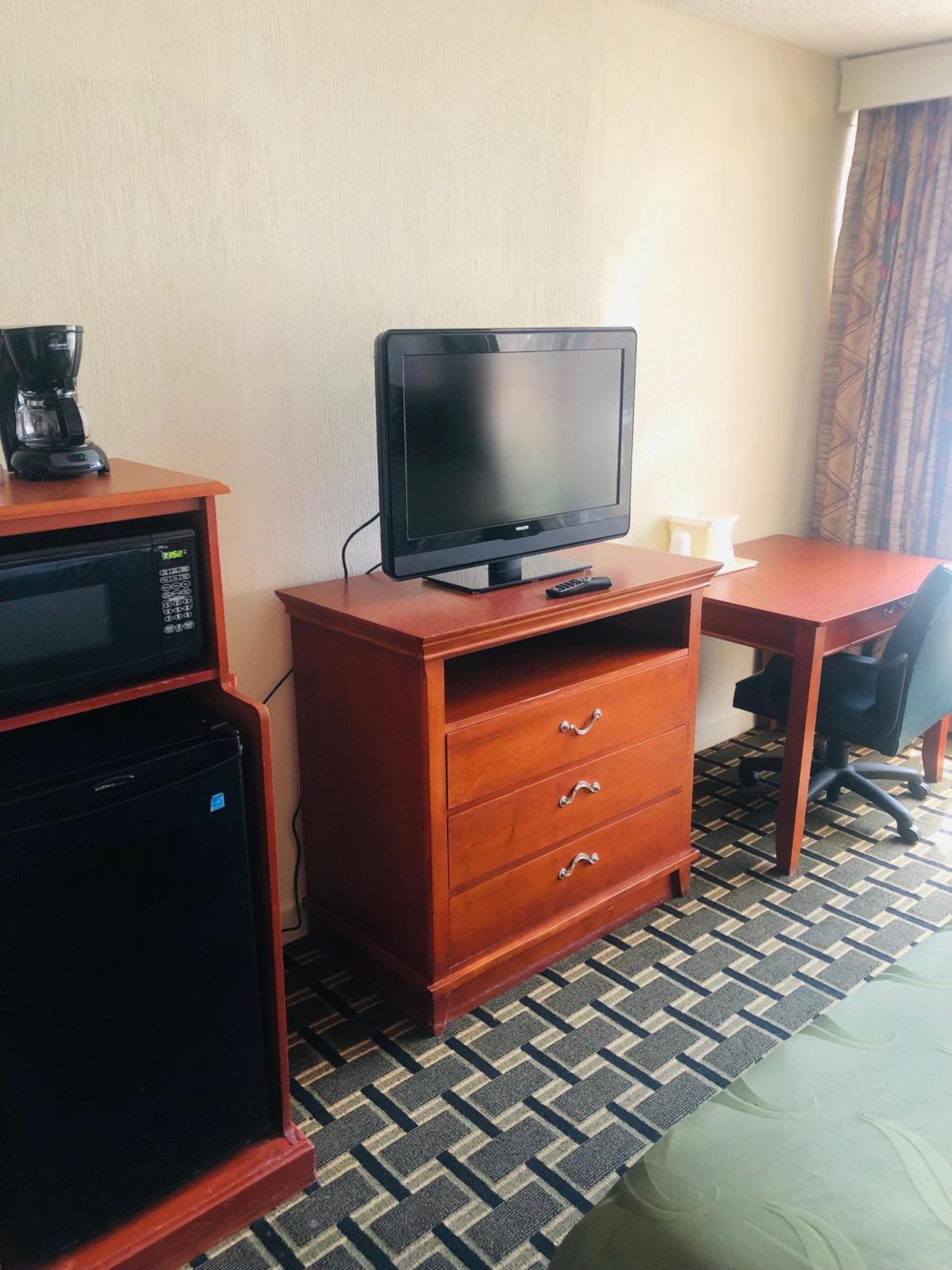 Quail Inn and Suites - Myrtle Beach photo 40