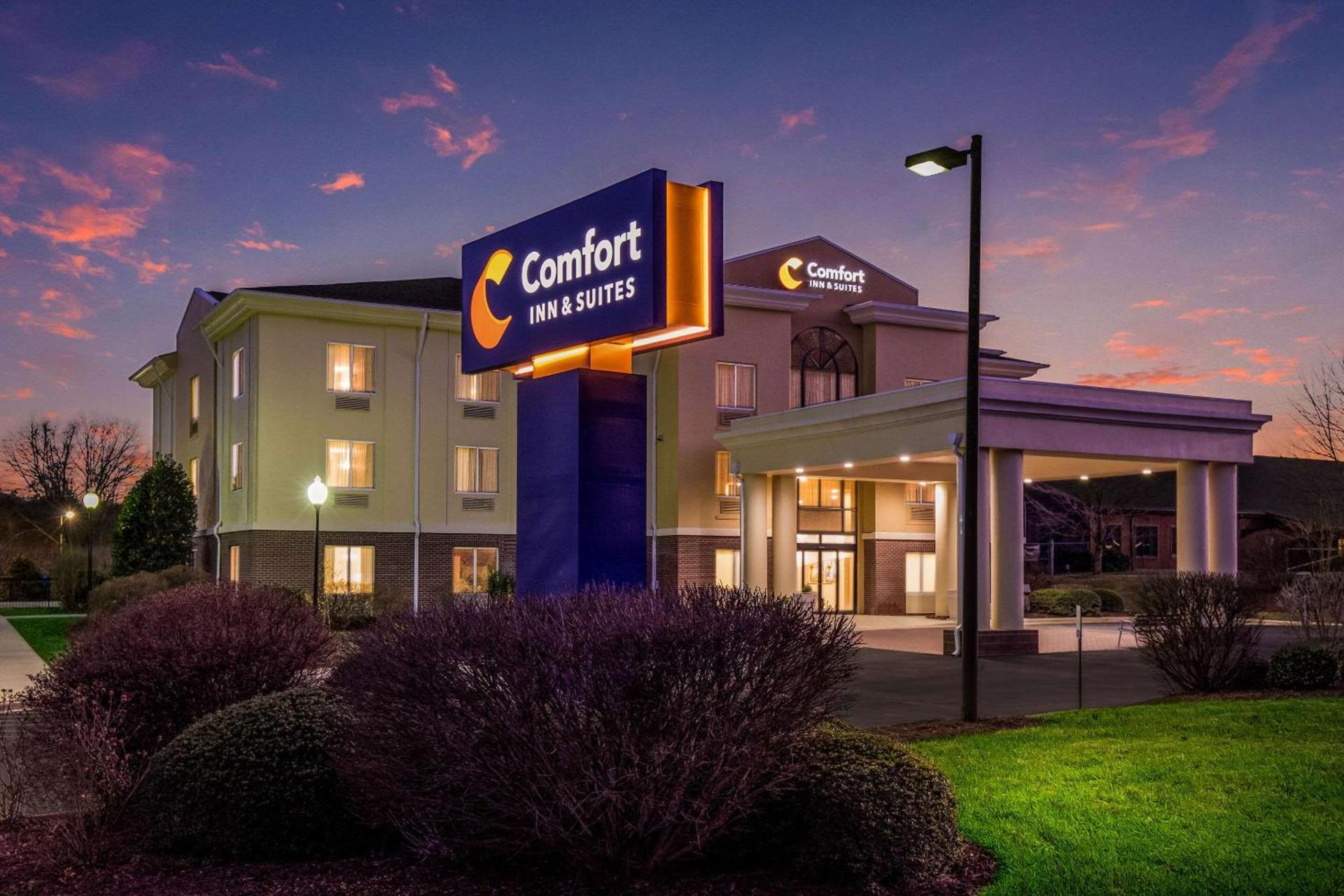 Comfort Inn & Suites Brevard North photo 4