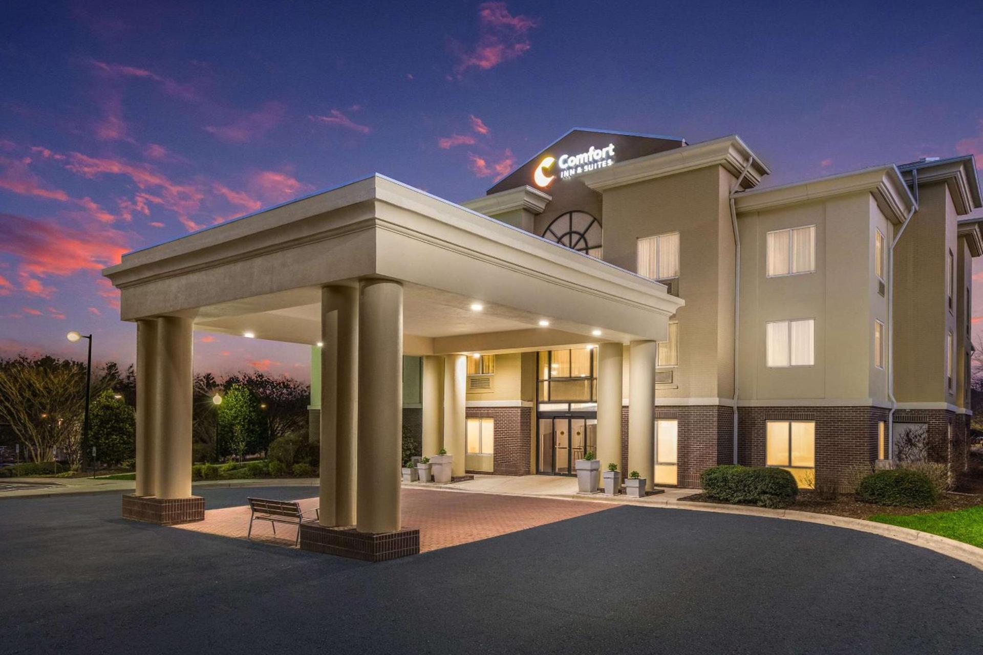 Comfort Inn & Suites Brevard North photo 6