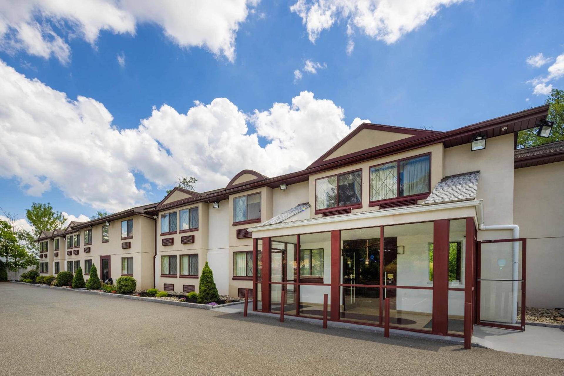 FairBridge Inn Express Nyack photo 2