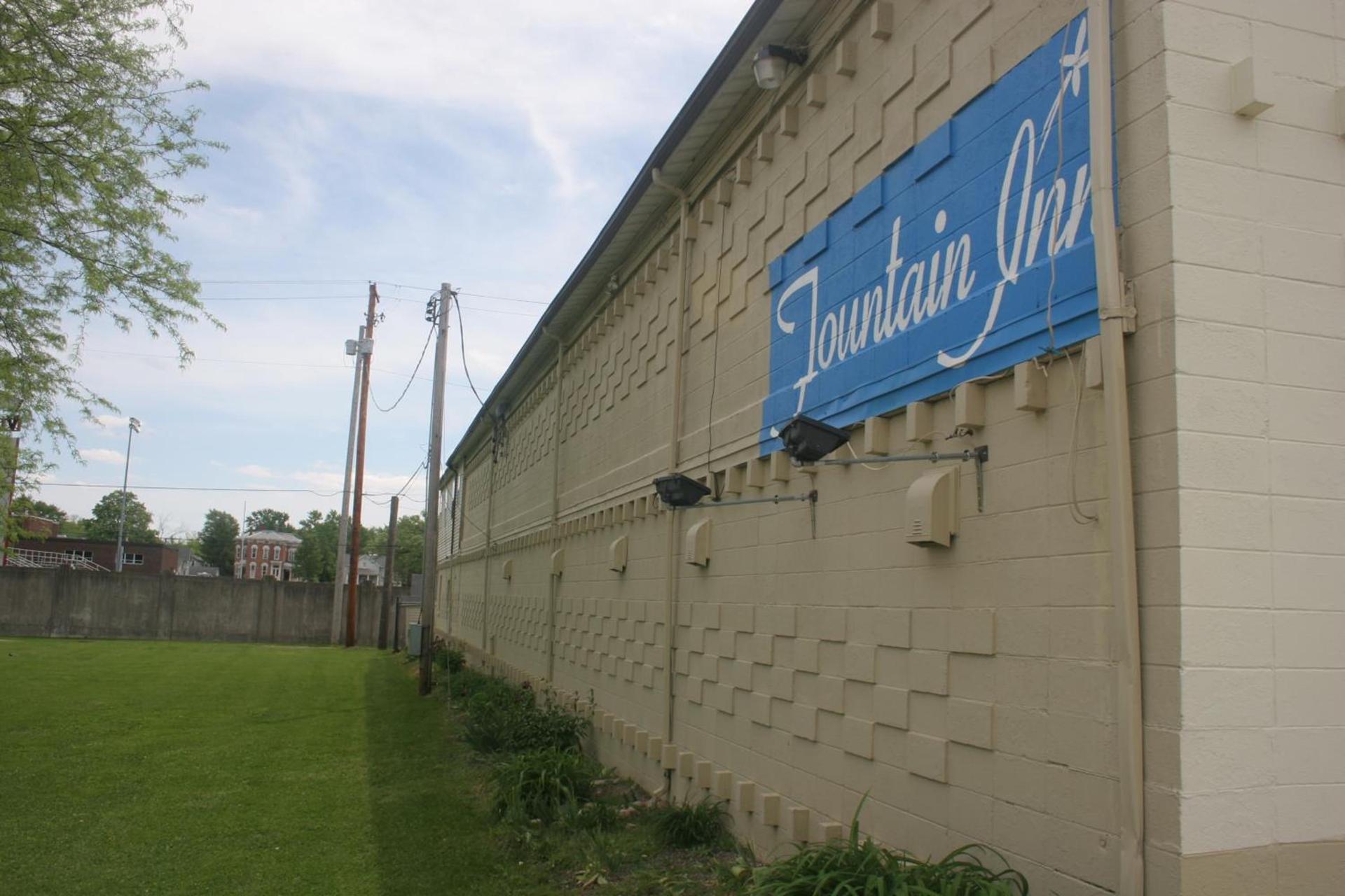 Fountain Inn photo 68