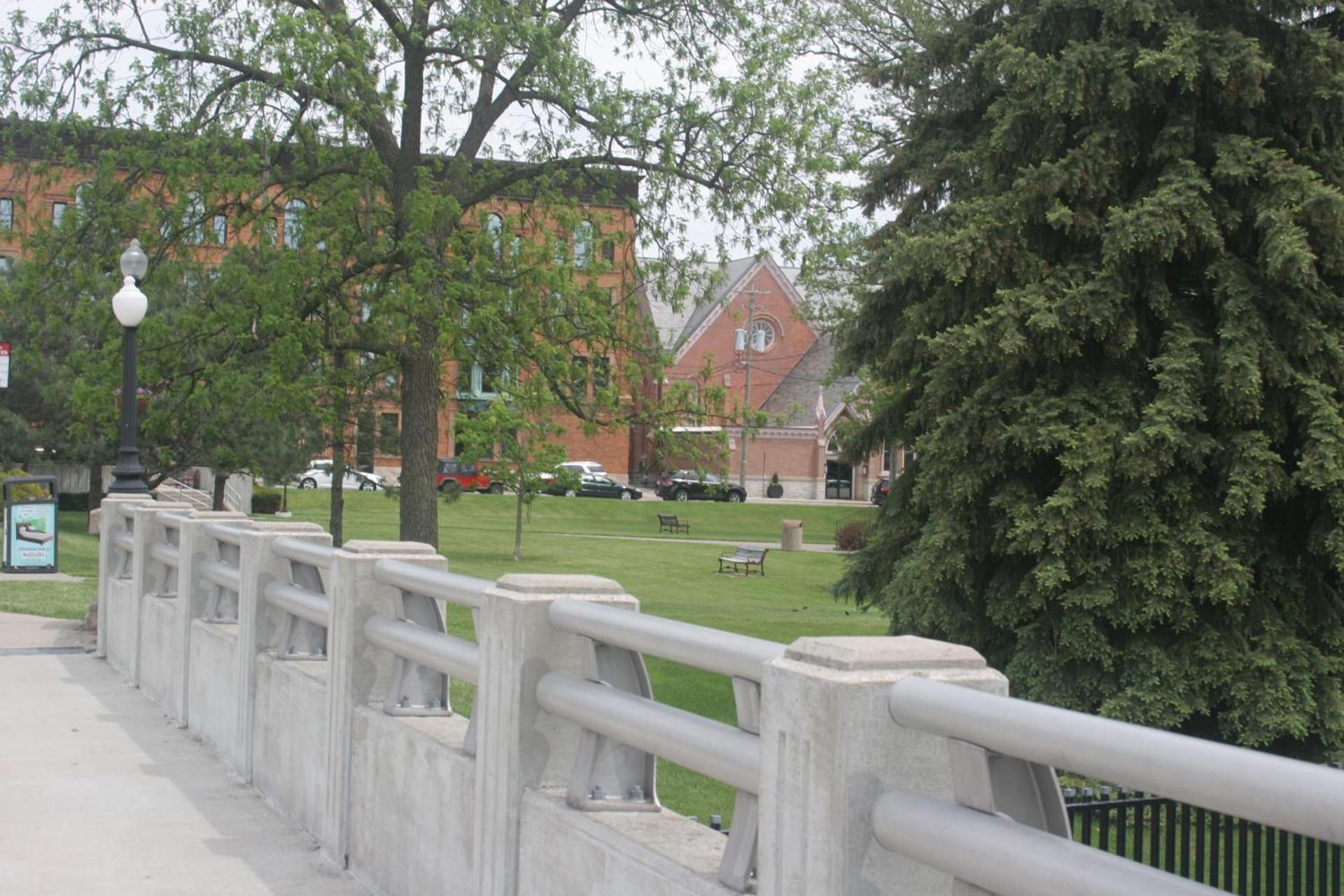 Fountain Inn photo 51
