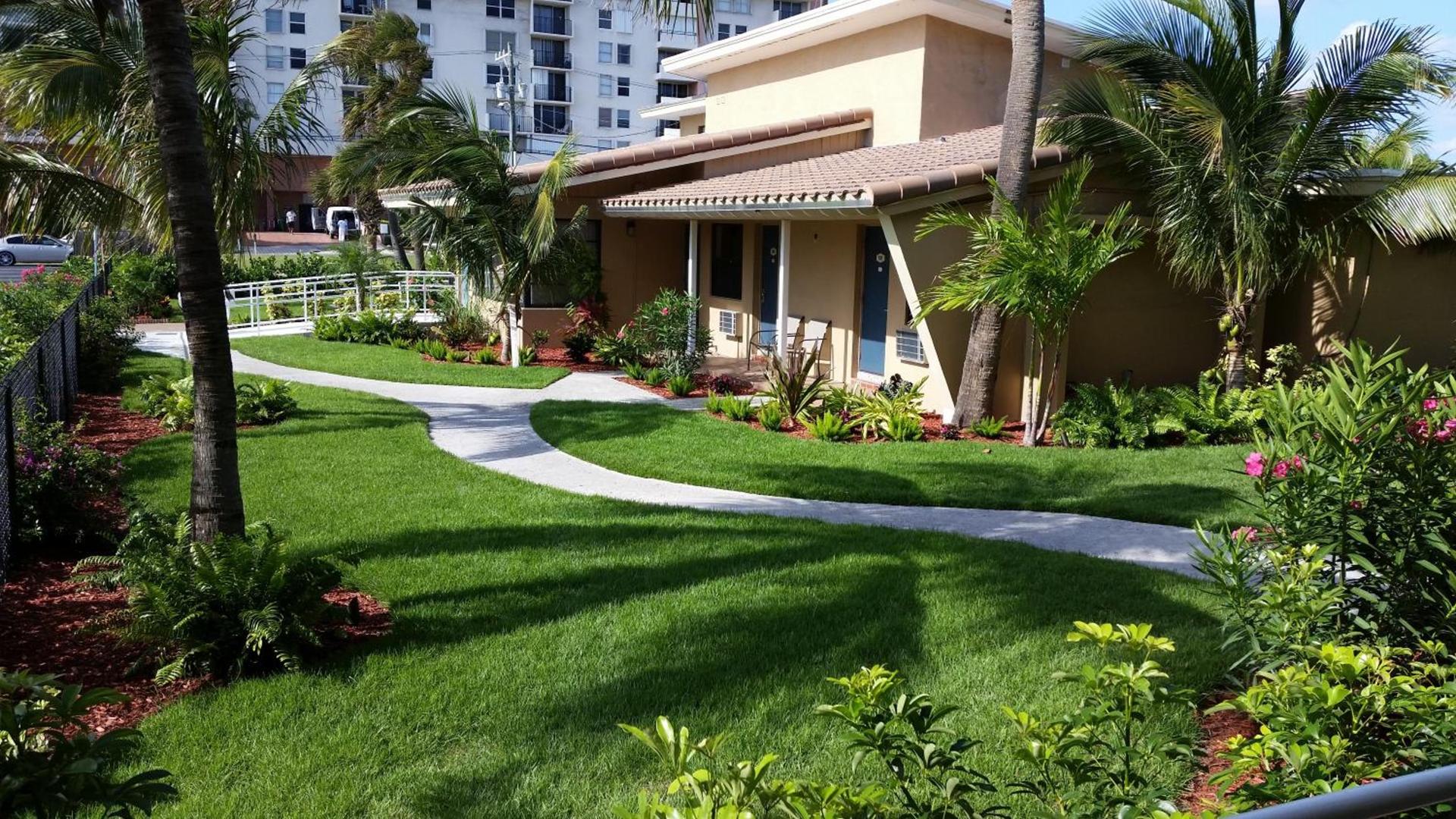 Oceans Beach Resort & Suites photo 9