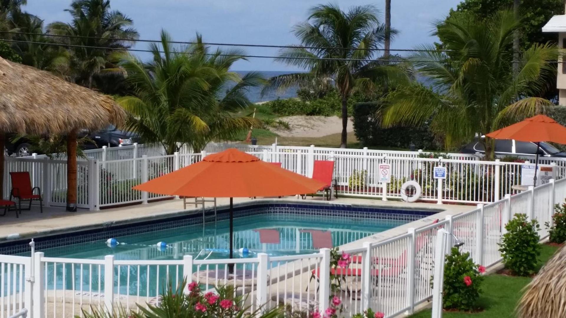 Oceans Beach Resort & Suites photo 3