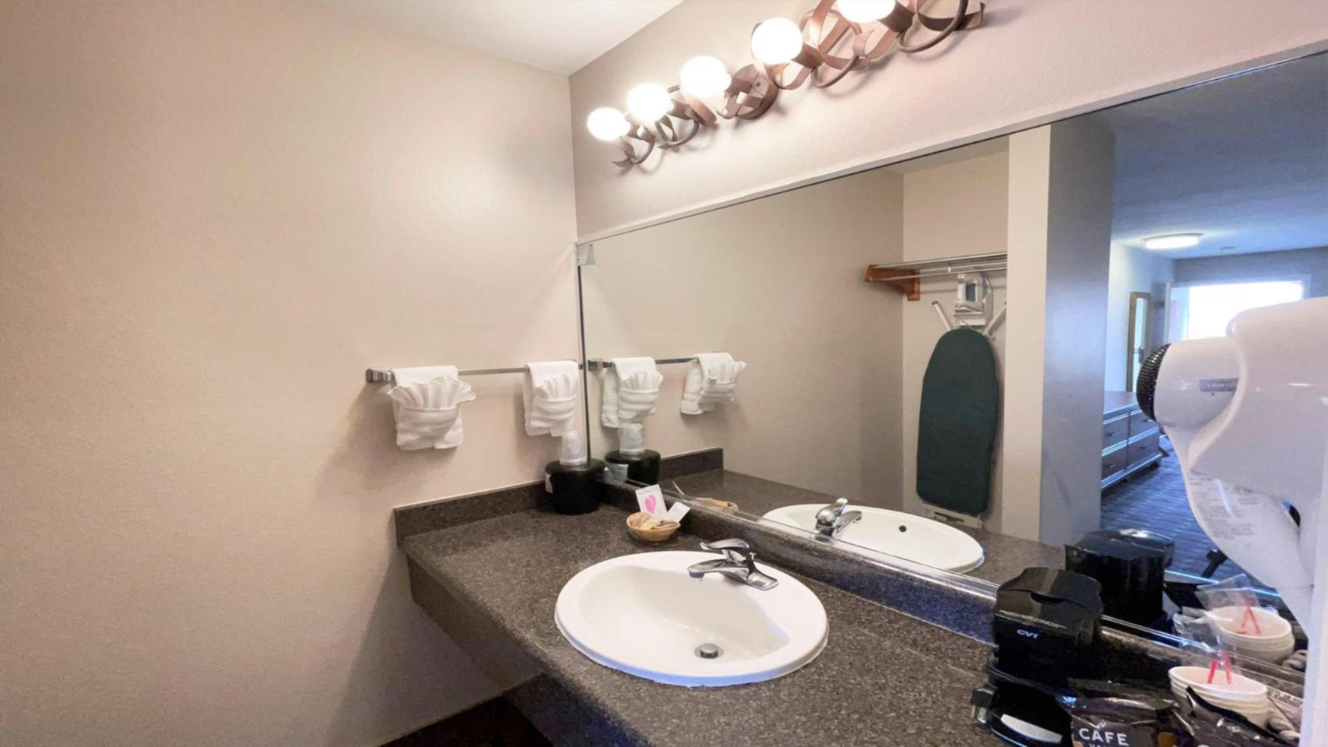 The Noor Hotel photo 65