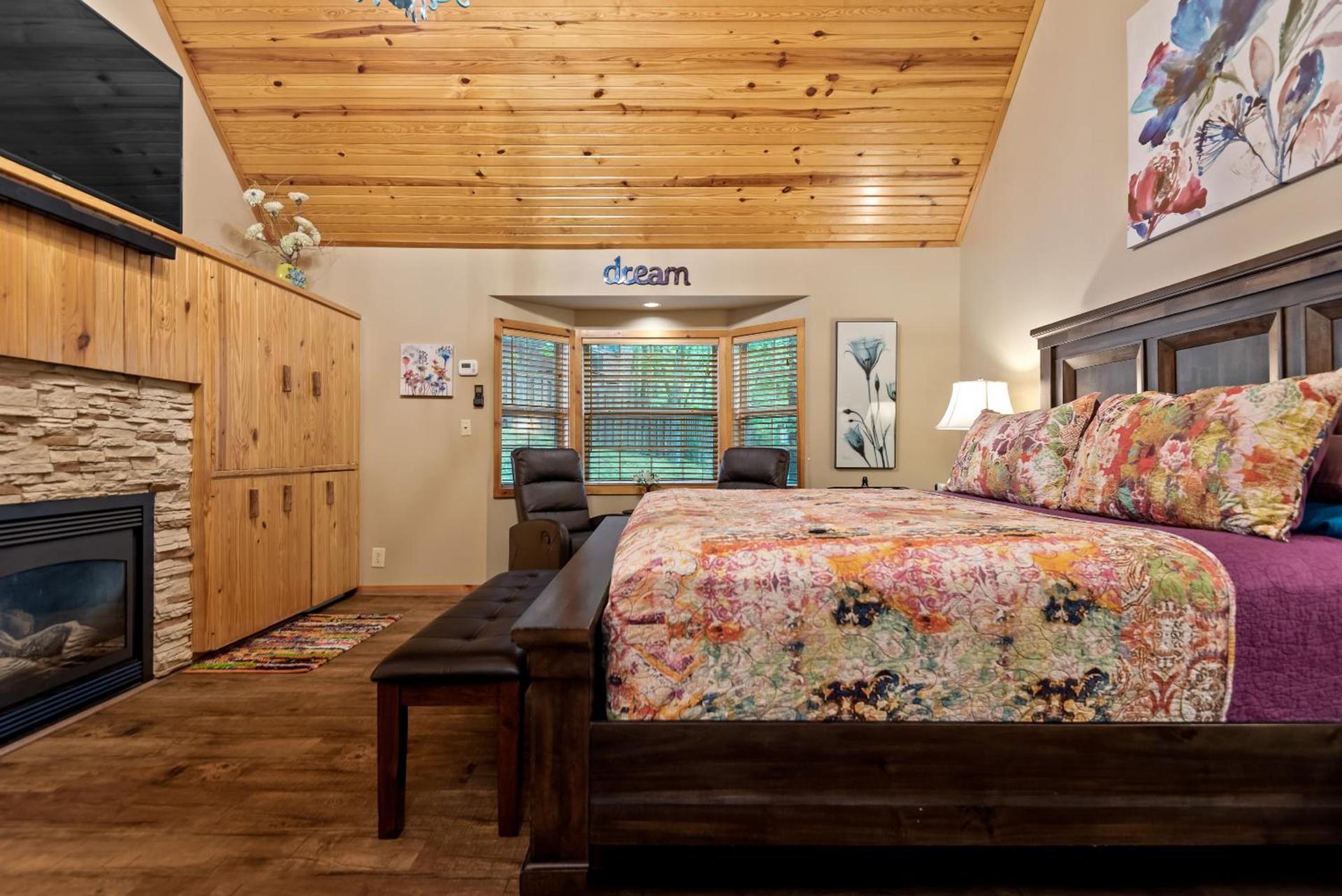 The Woods Cabins photo 36