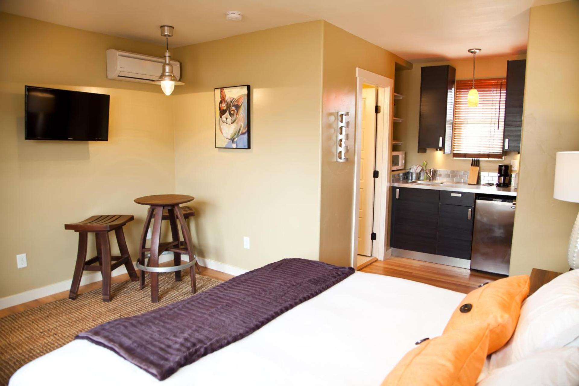 The Flagstone Boutique Inn & Suites photo 35