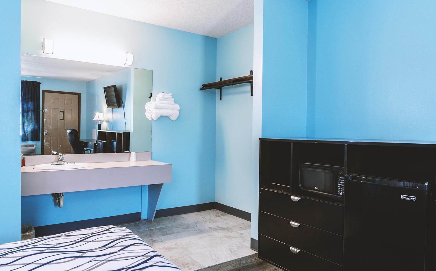 Blue Way Inn & Suites Wellington photo 17