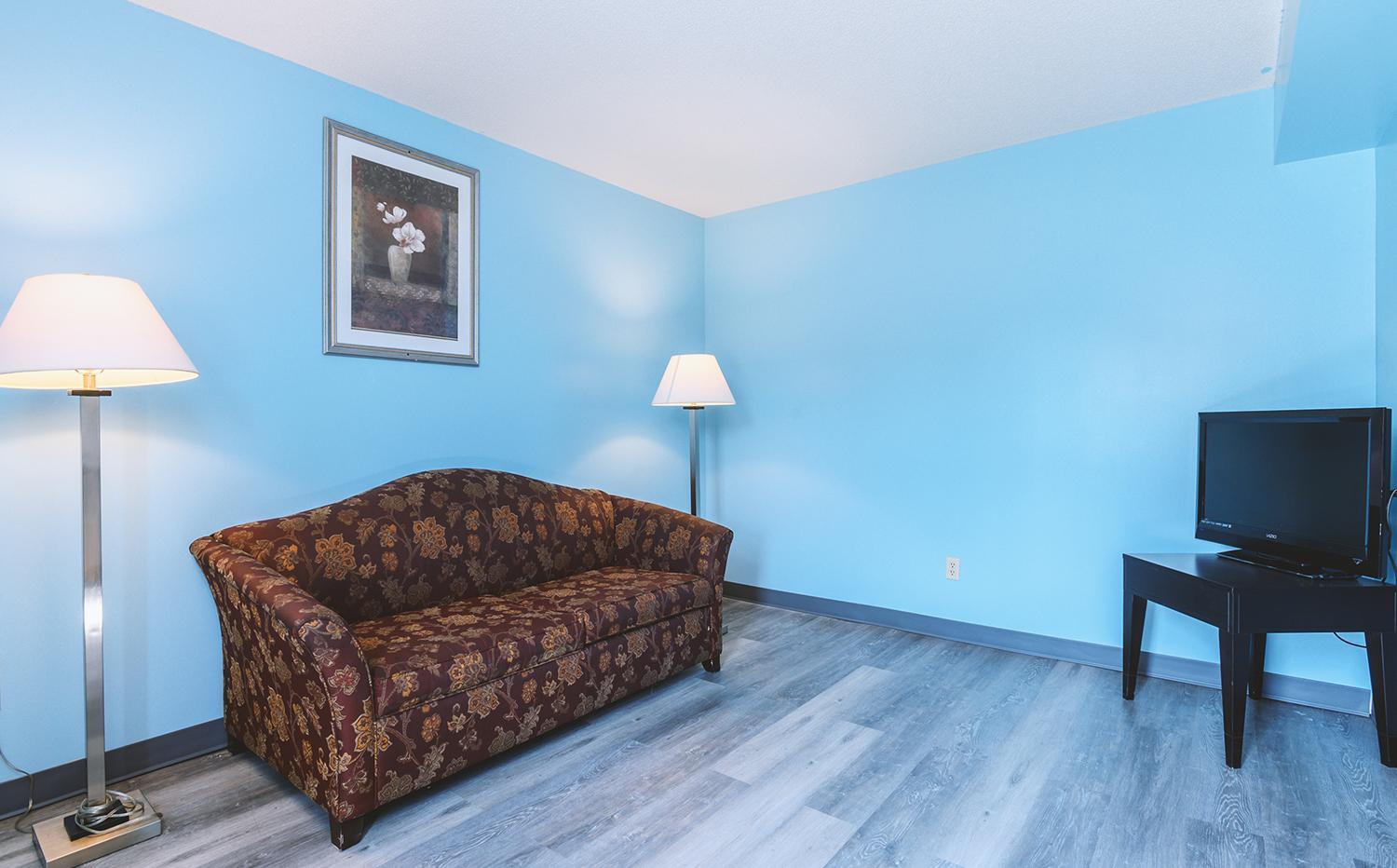 Blue Way Inn & Suites Wellington photo 7
