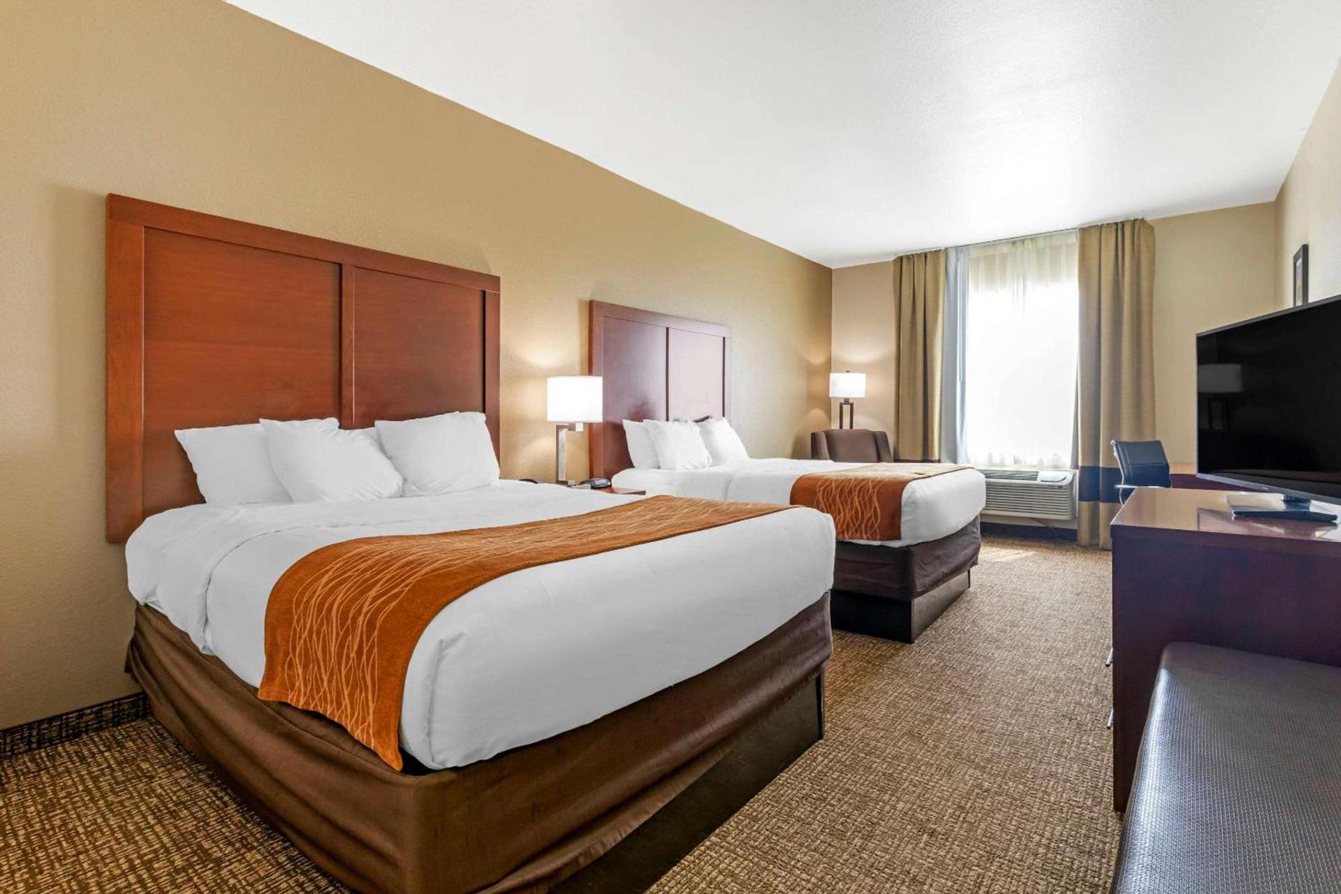 Comfort Inn Near UNT photo 17