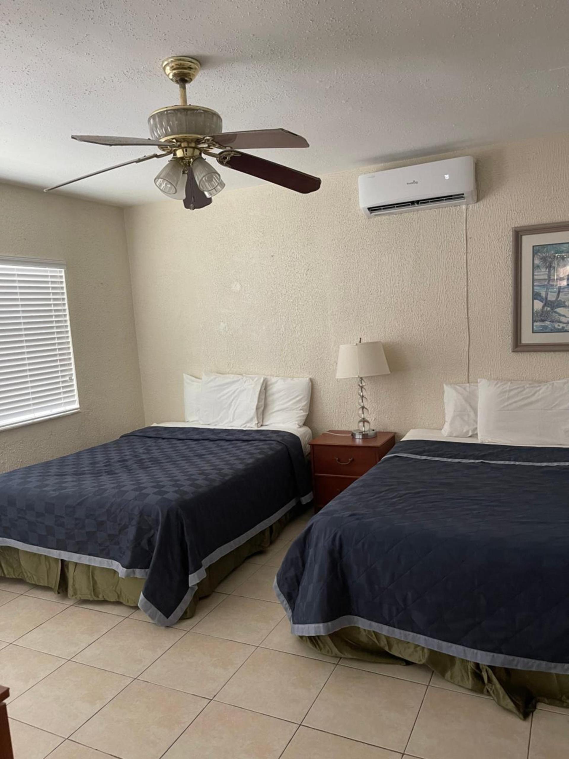 Golden Sand Oceanfront photo 10